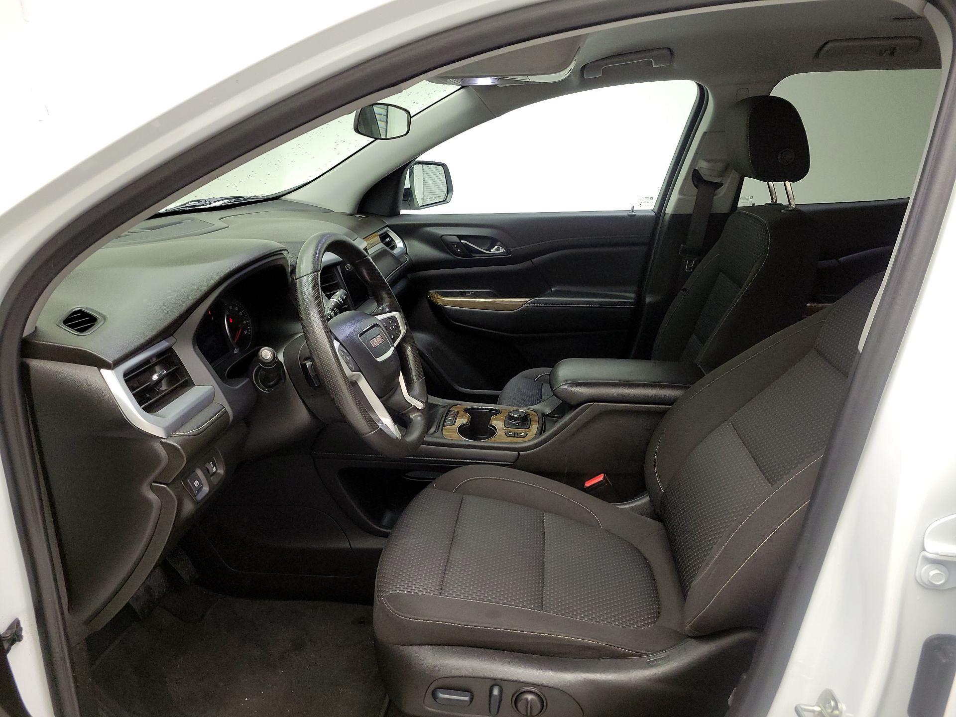 Thumbnail: 2023 GMC Acadia - 9