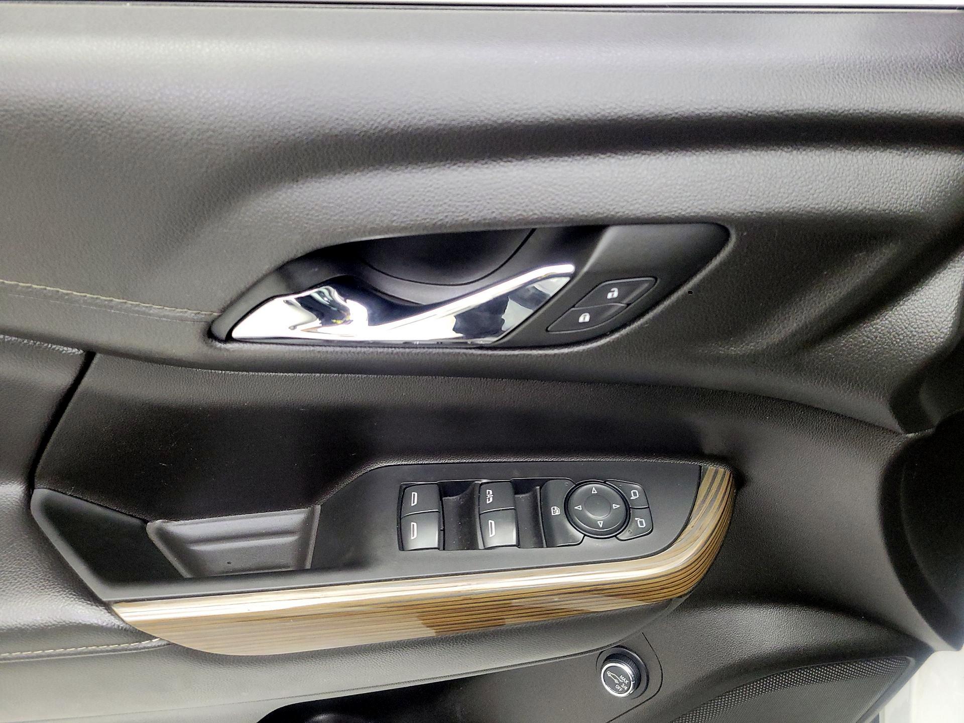 Thumbnail: 2023 GMC Acadia - 10