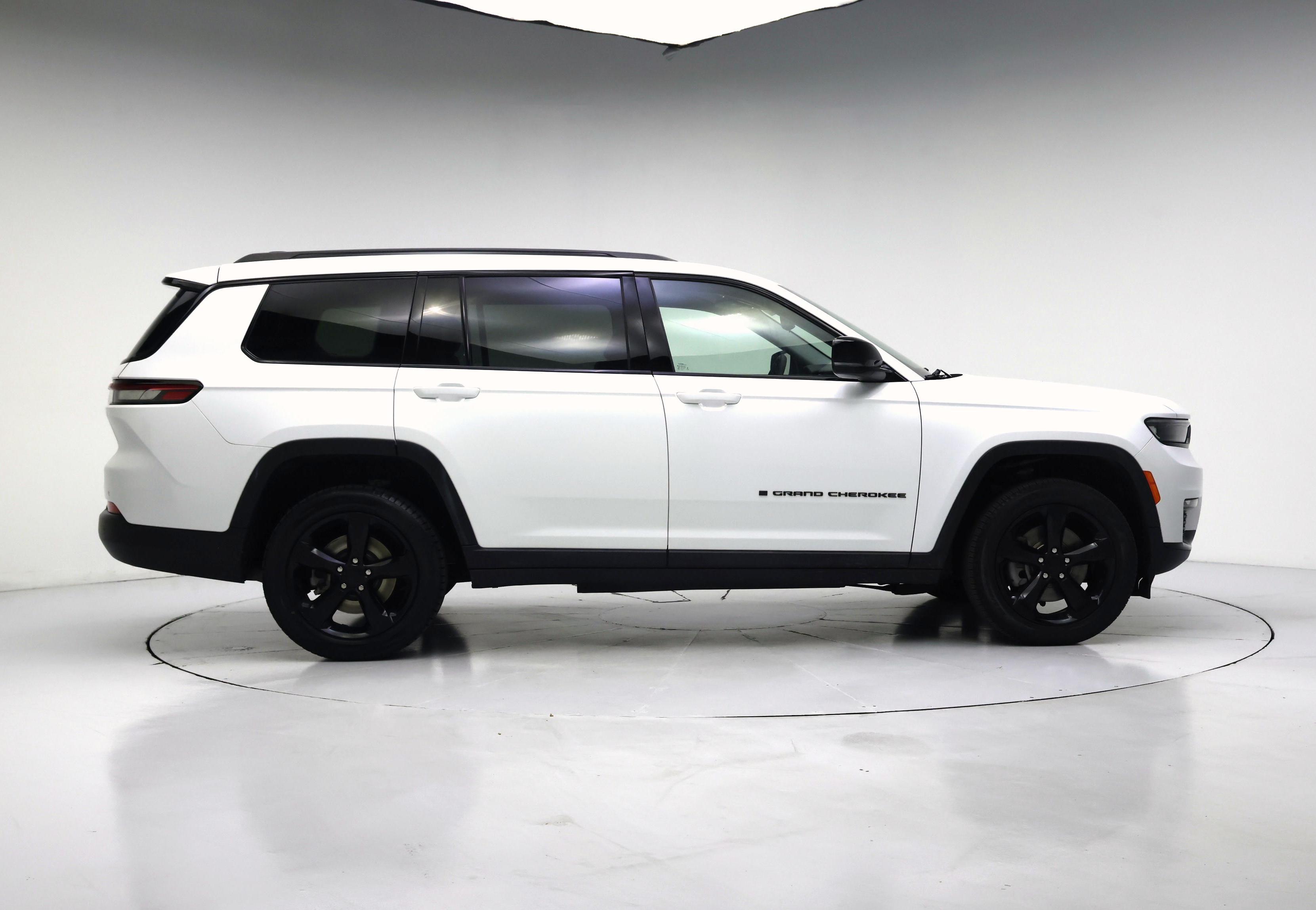 Thumbnail: 2023 Jeep Grand Cherokee L - 7