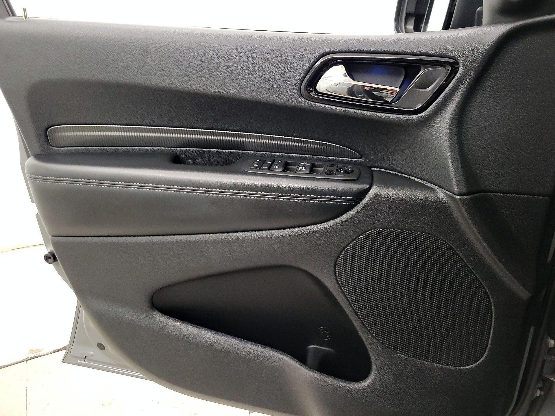 Thumbnail: 2022 Dodge Durango - 12