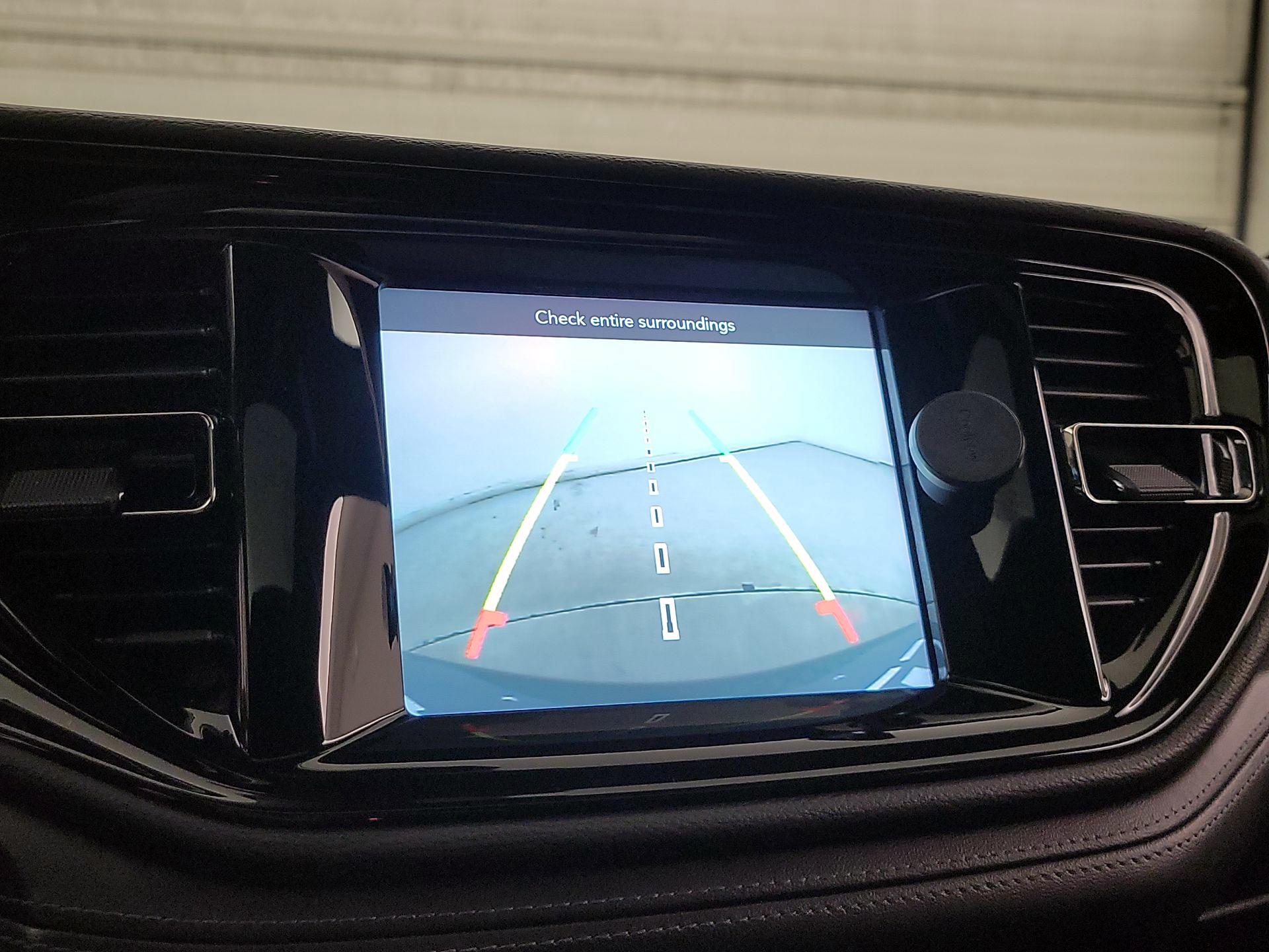 Thumbnail: 2022 Dodge Durango - 14