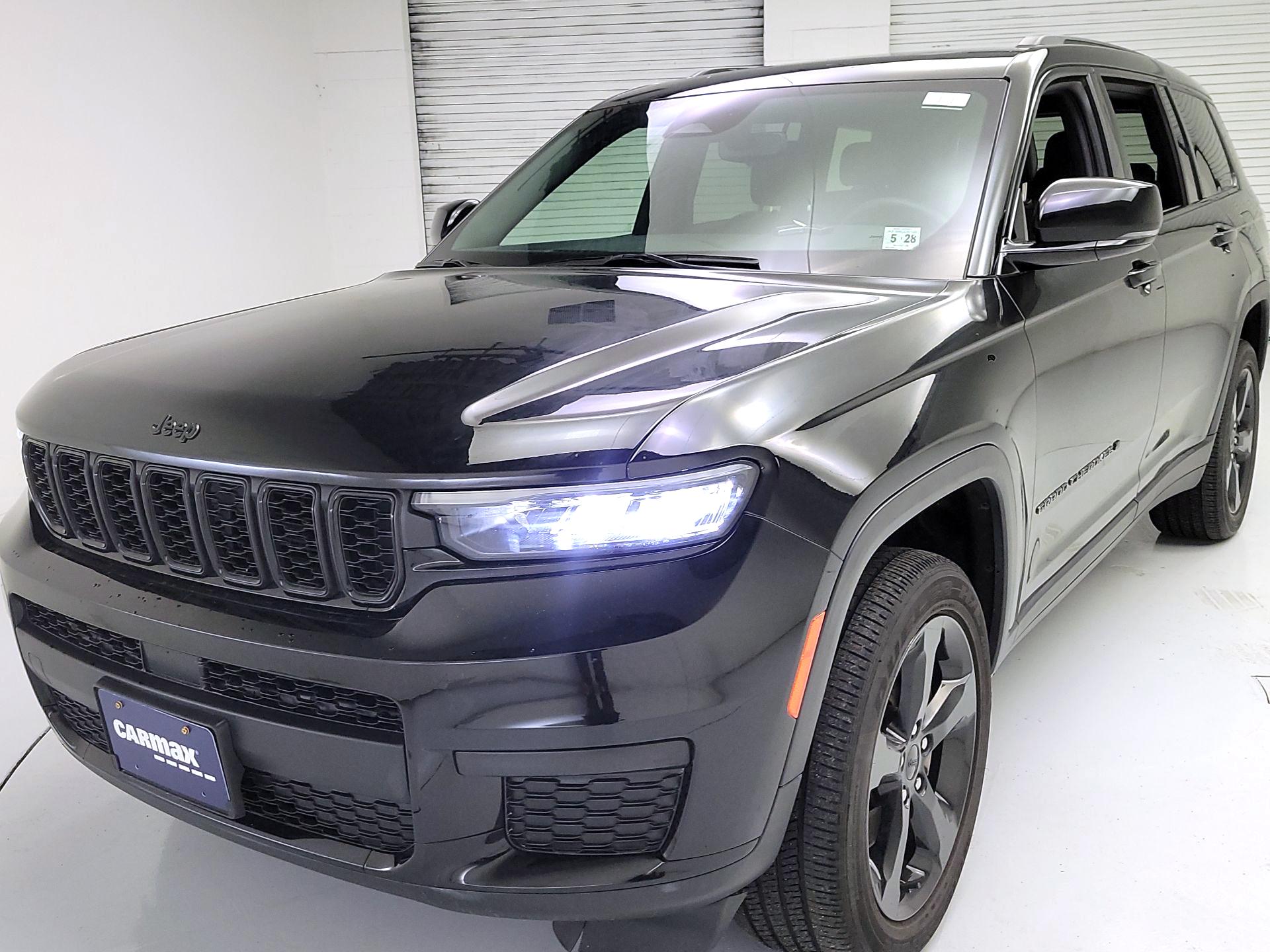 Thumbnail: 2023 Jeep Grand Cherokee L - 3