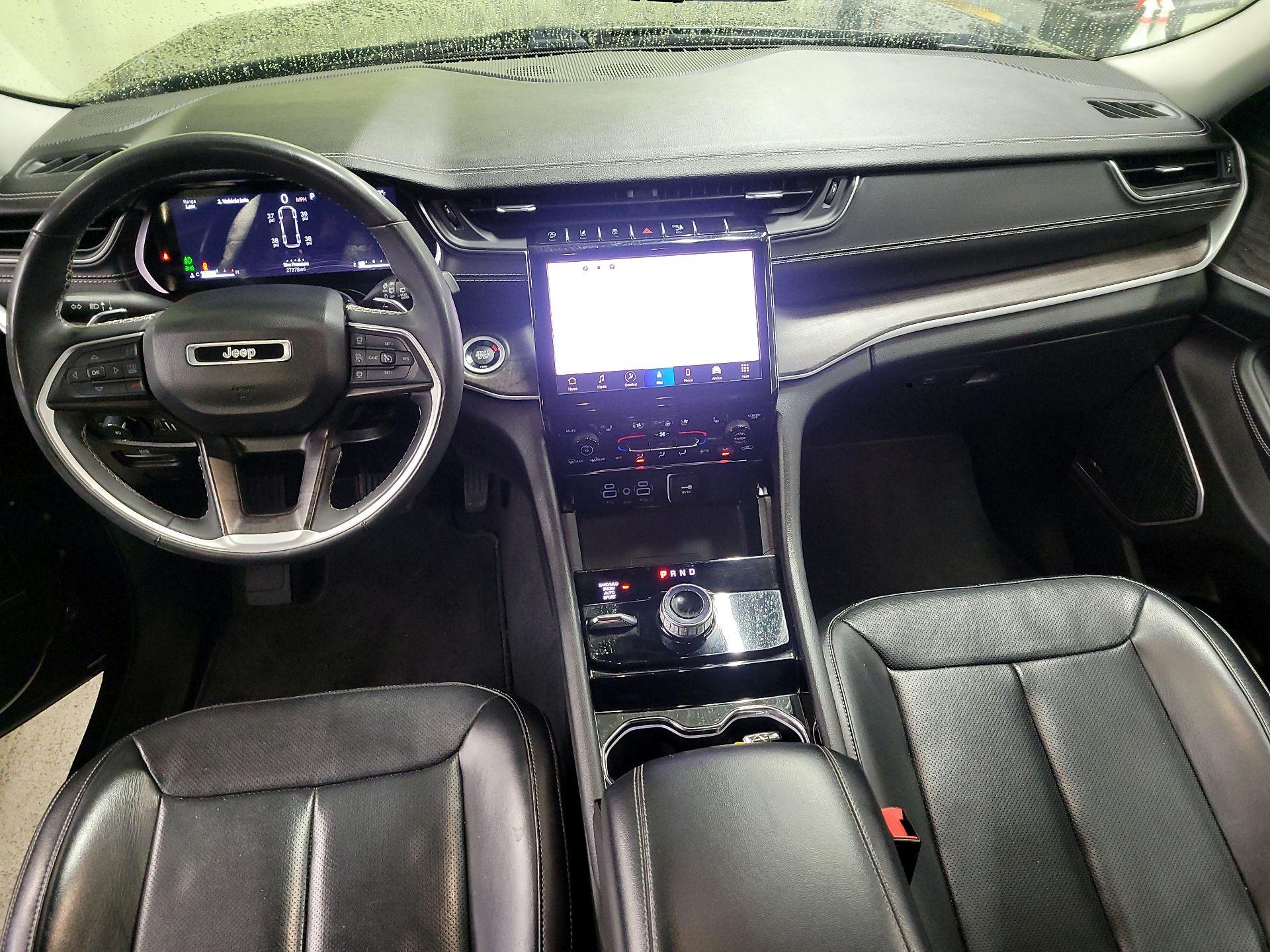 Thumbnail: 2023 Jeep Grand Cherokee L - 9