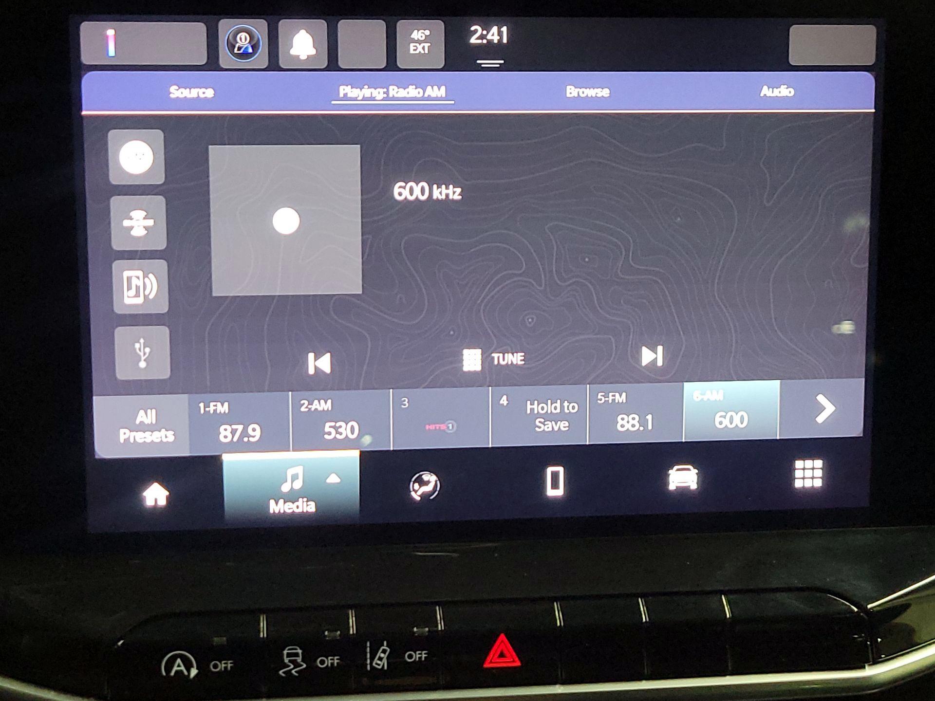 Thumbnail: 2023 Jeep Compass - 15