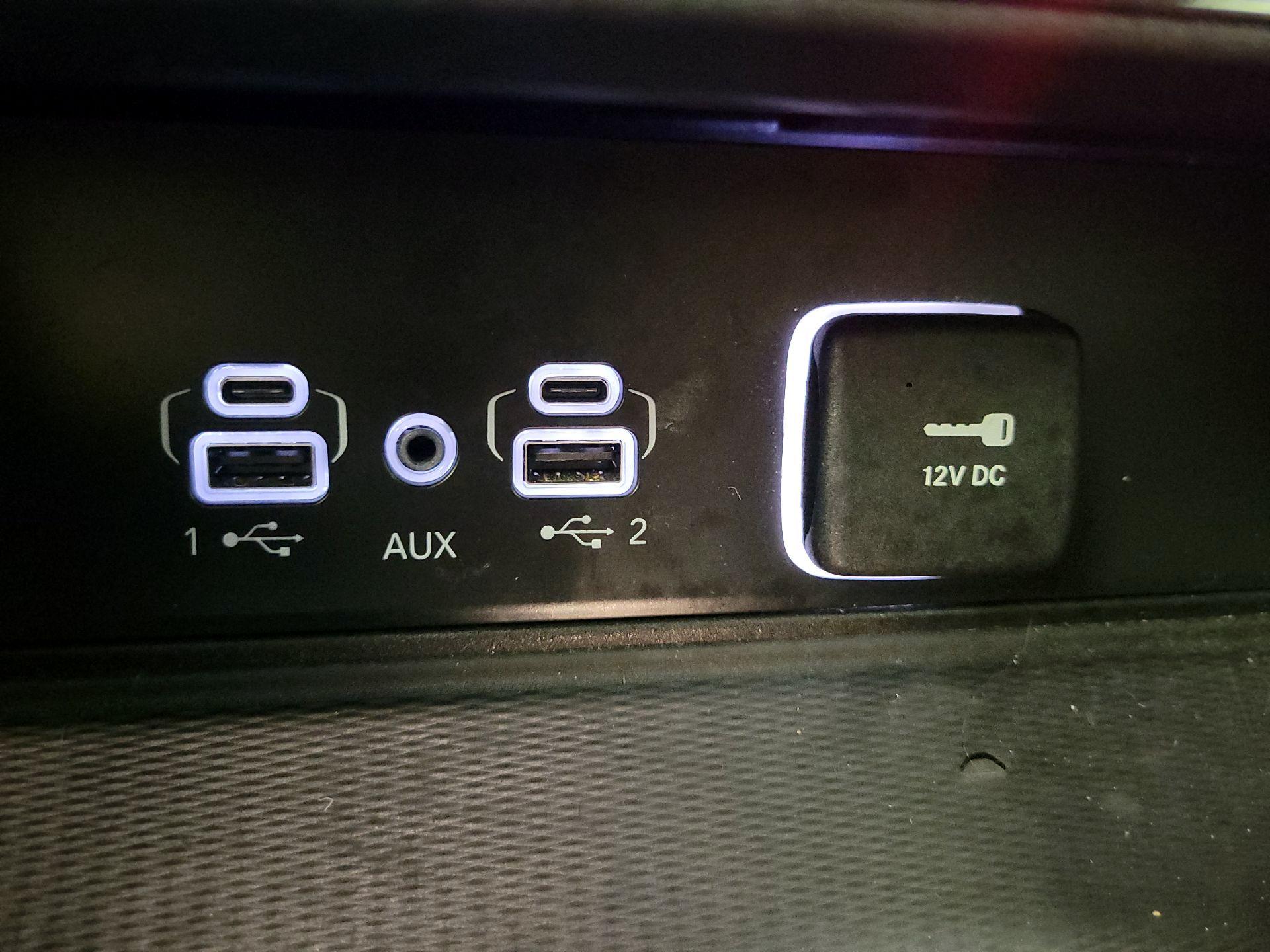 Thumbnail: 2023 Jeep Grand Cherokee L - 17