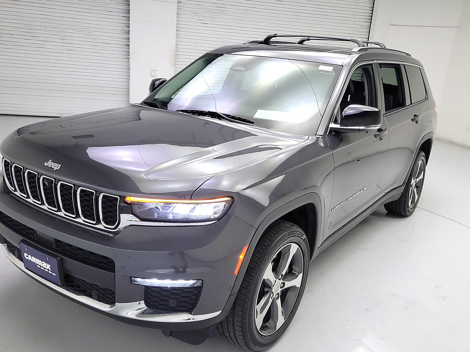 Thumbnail: 2023 Jeep Grand Cherokee L - 3