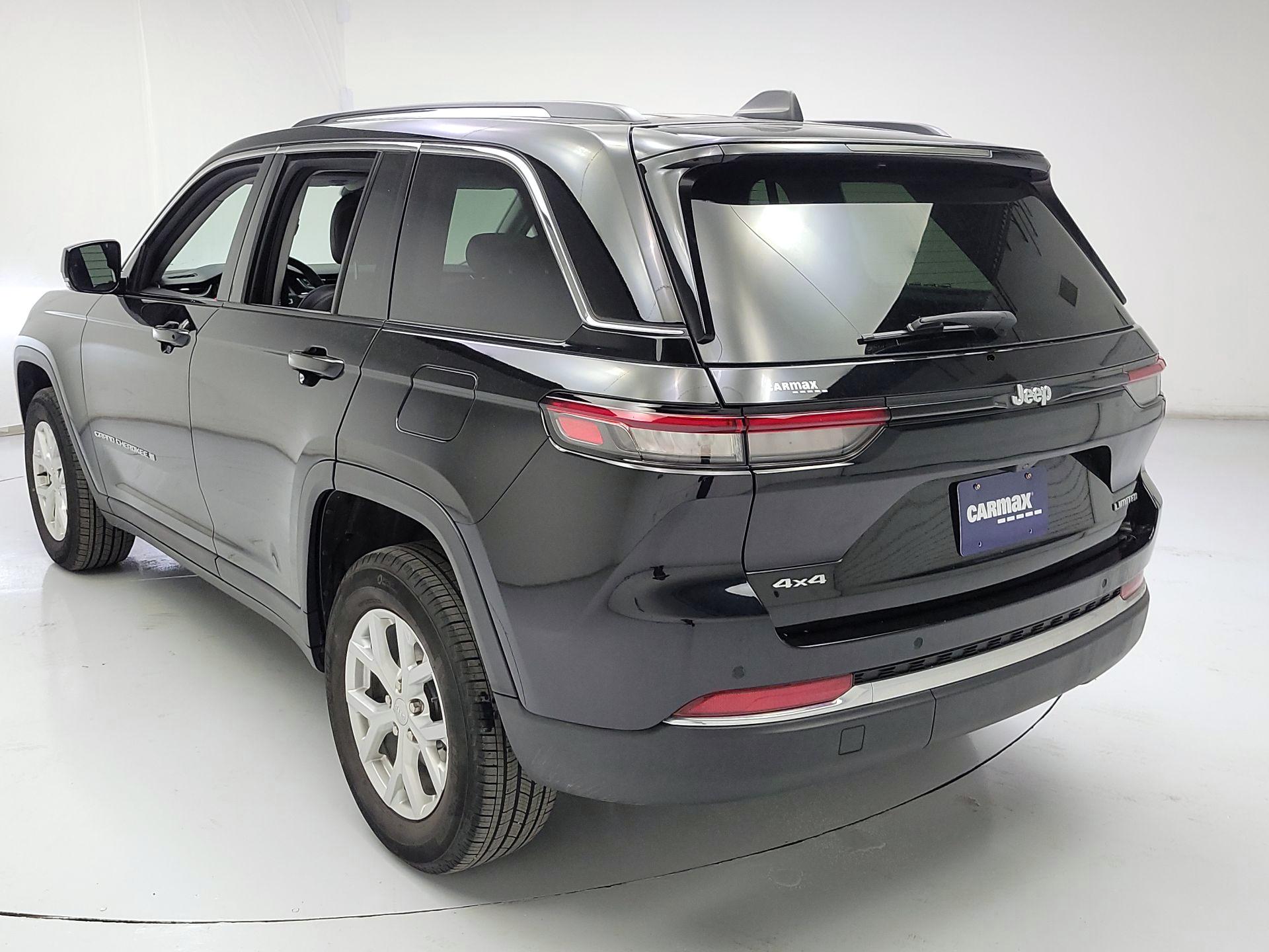 Thumbnail: 2023 Jeep Grand Cherokee - 7