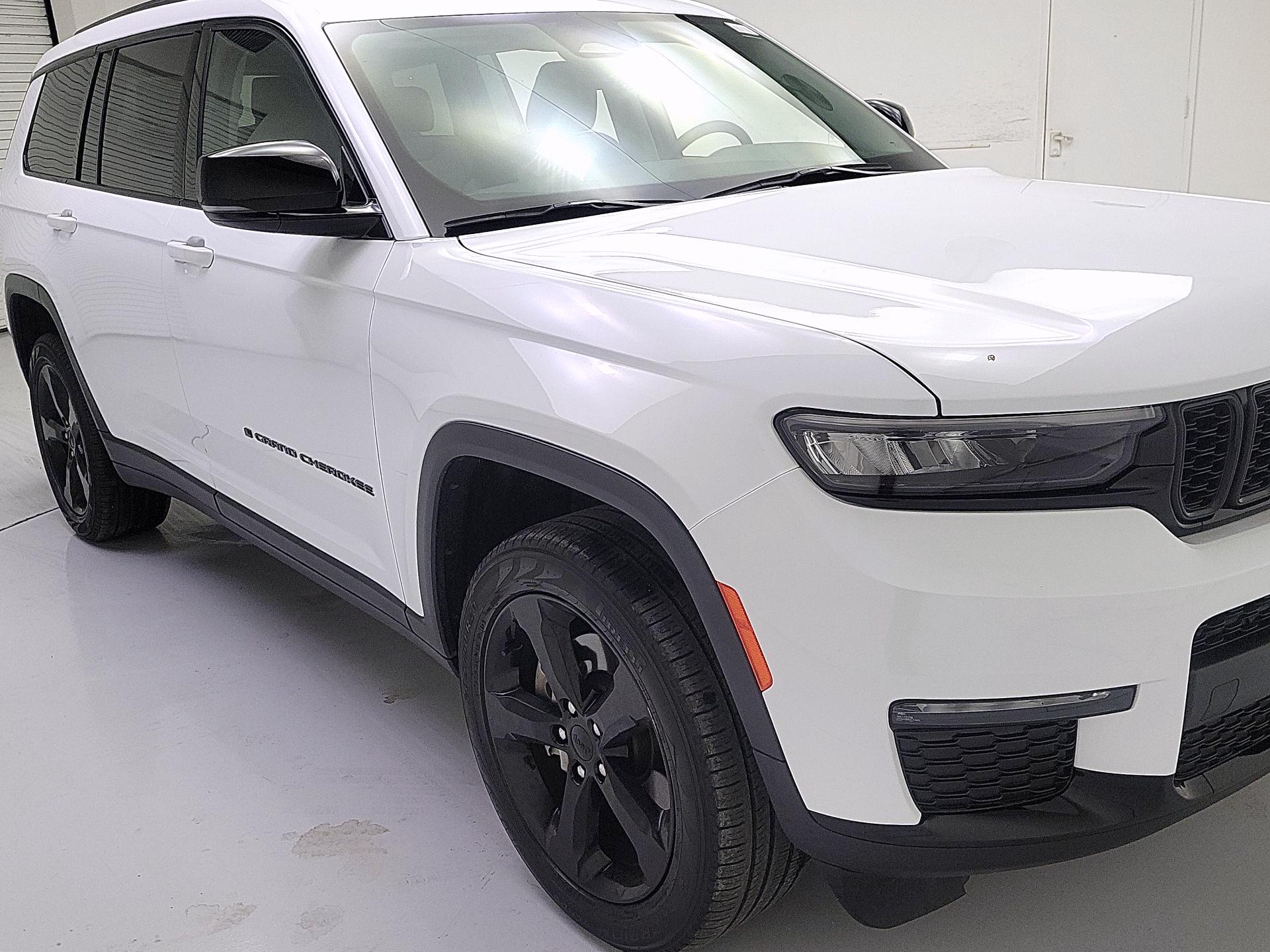 Thumbnail: 2023 Jeep Grand Cherokee L - 1