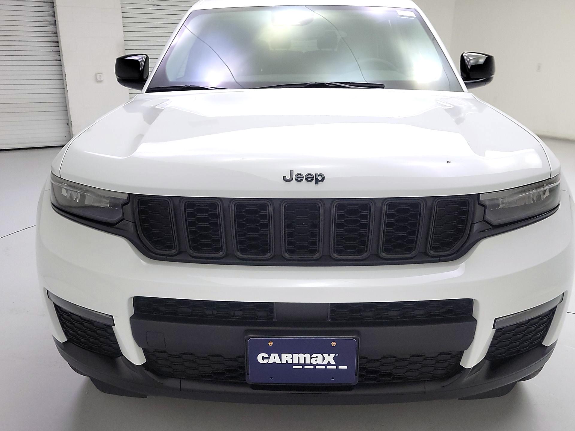 Thumbnail: 2023 Jeep Grand Cherokee L - 2