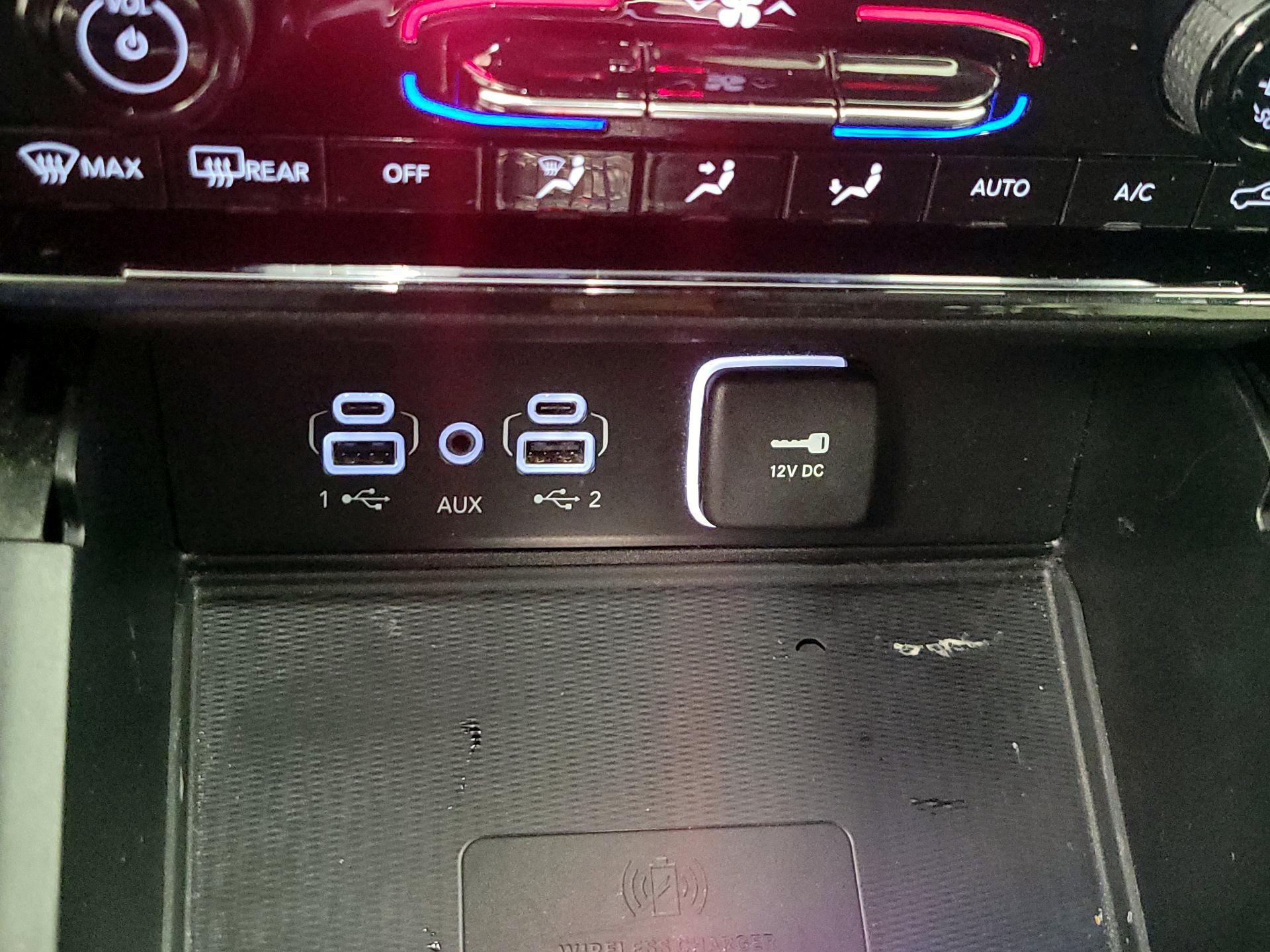 Thumbnail: 2023 Jeep Grand Cherokee - 18