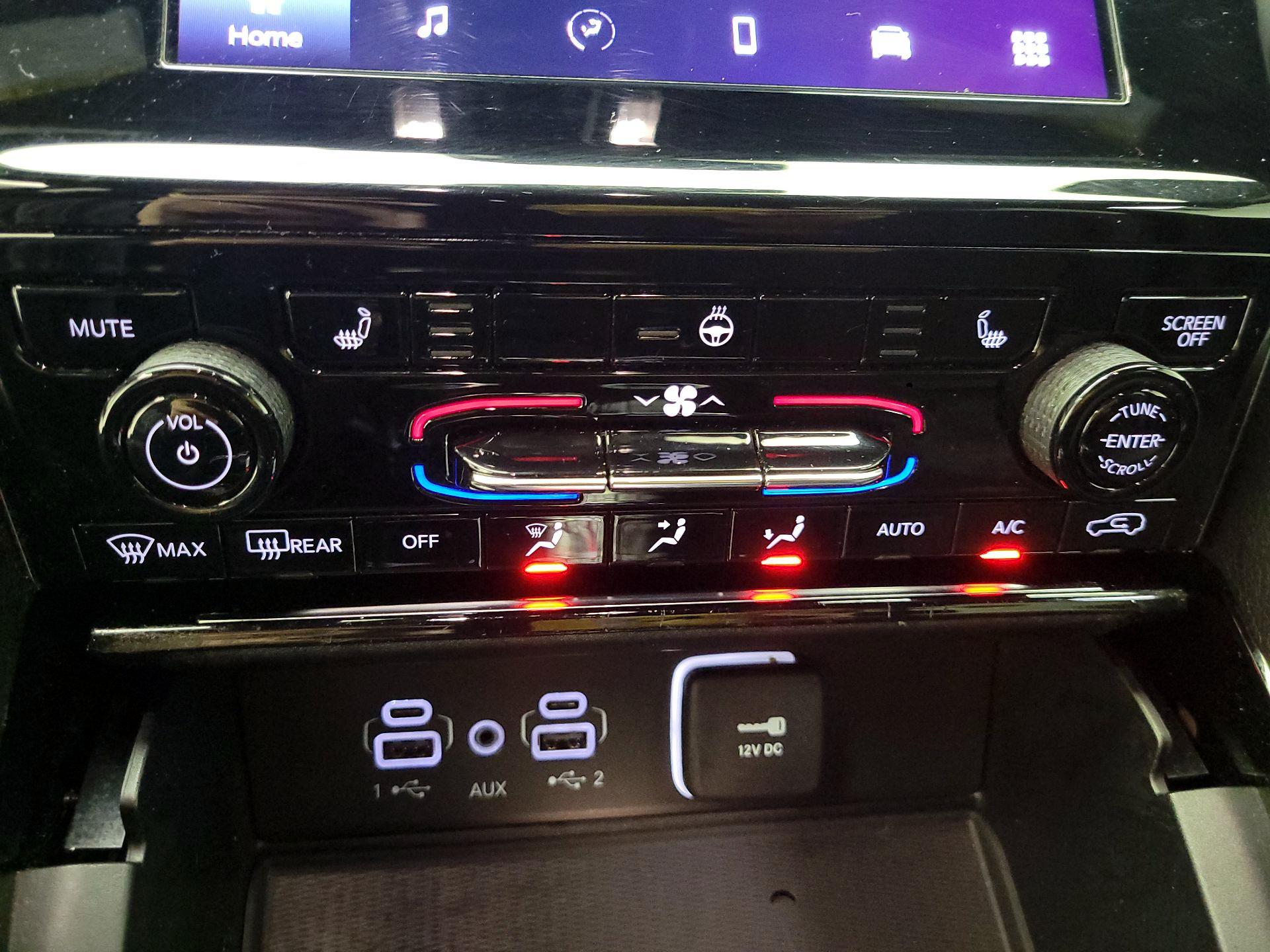 Thumbnail: 2023 Jeep Grand Cherokee - 14