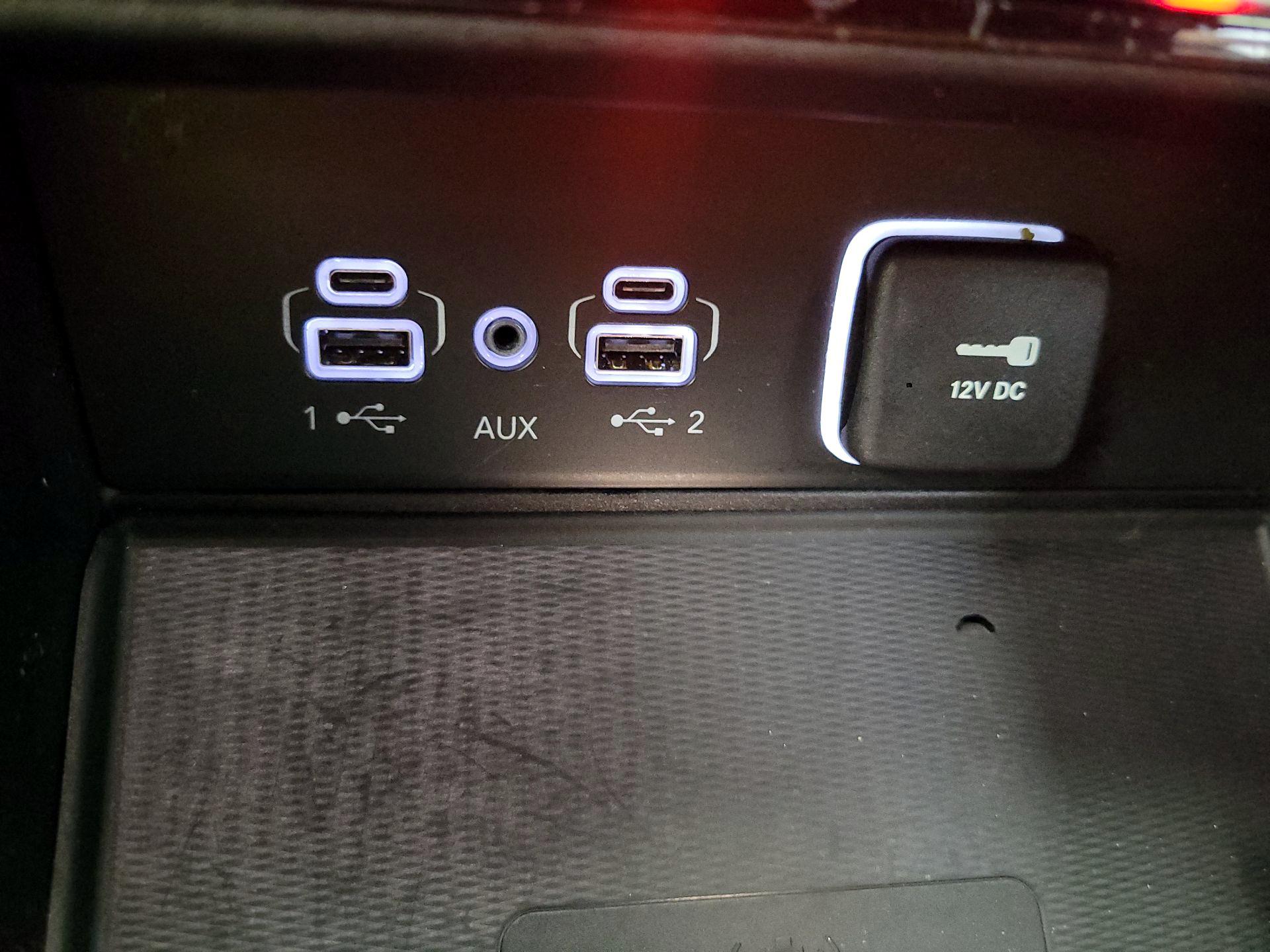 Thumbnail: 2023 Jeep Grand Cherokee - 16