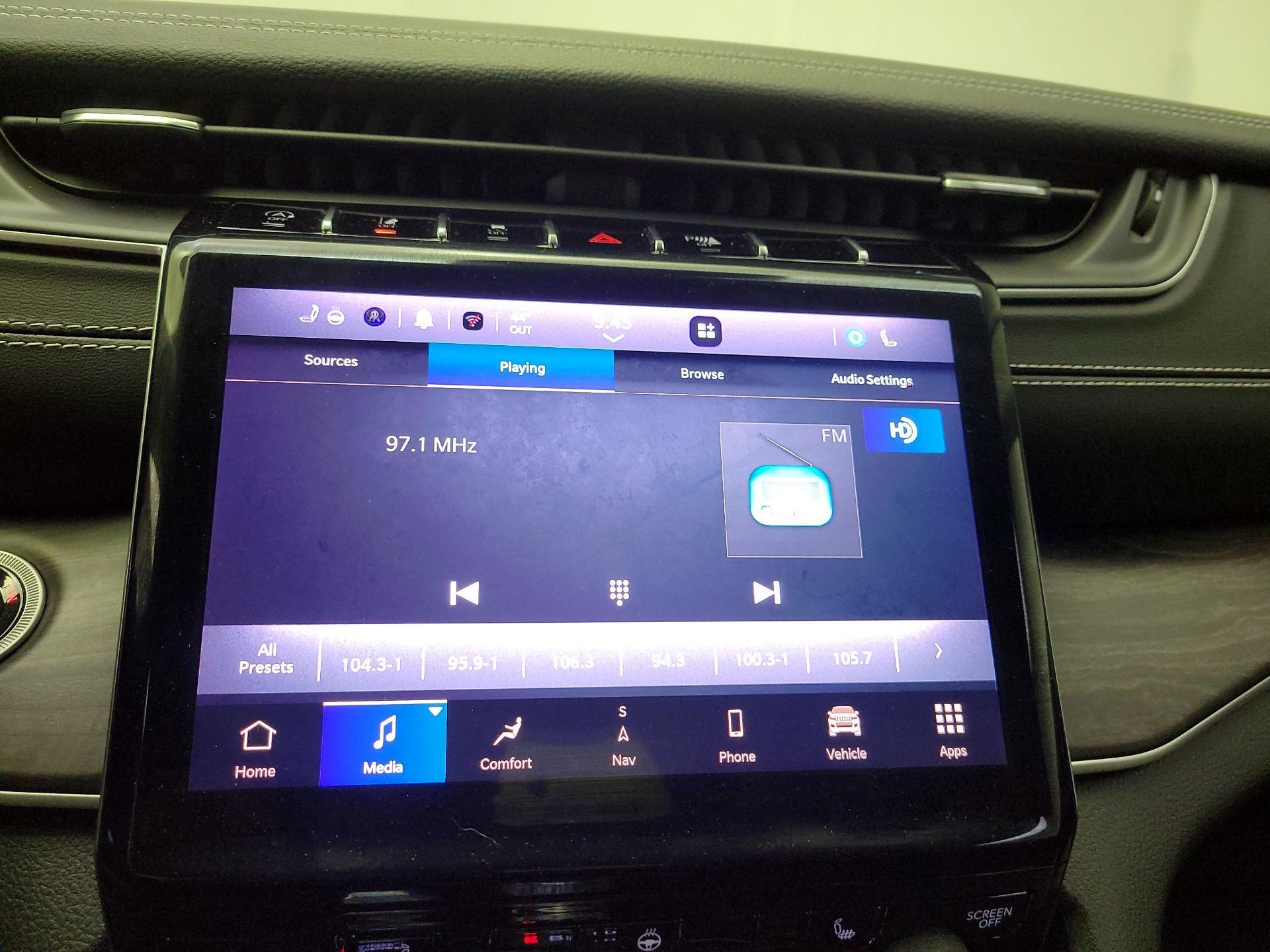 Thumbnail: 2023 Jeep Grand Cherokee - 13