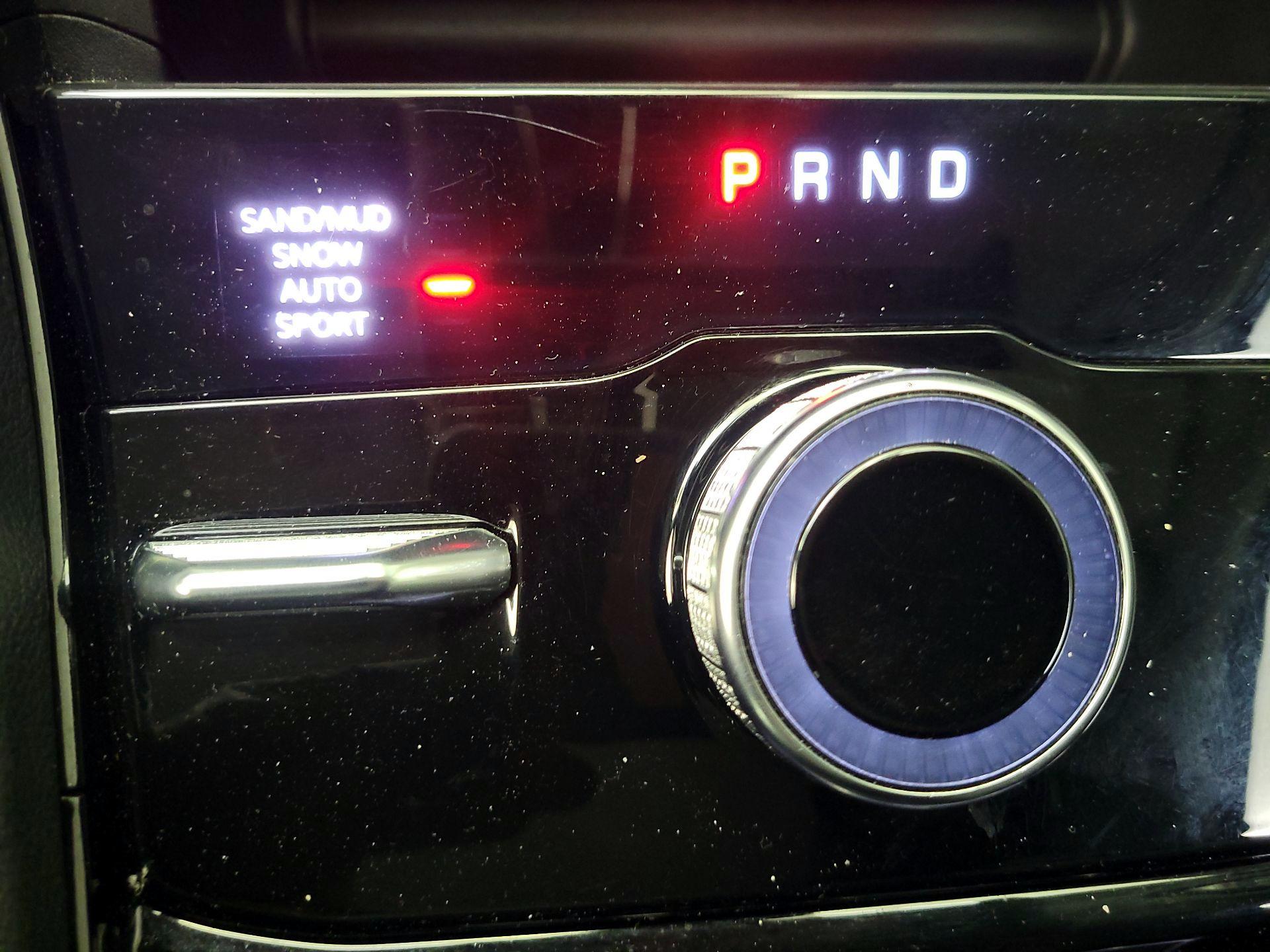 Thumbnail: 2023 Jeep Grand Cherokee - 15