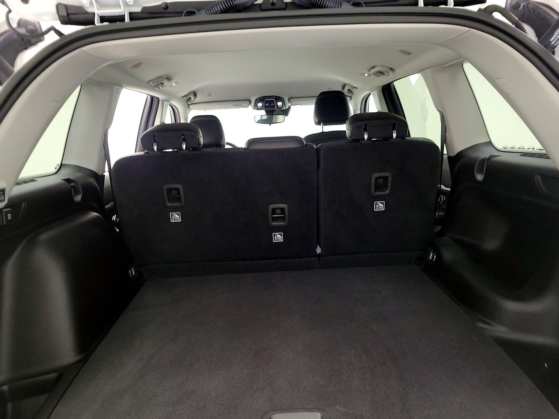 Thumbnail: 2023 Jeep Grand Cherokee - 18