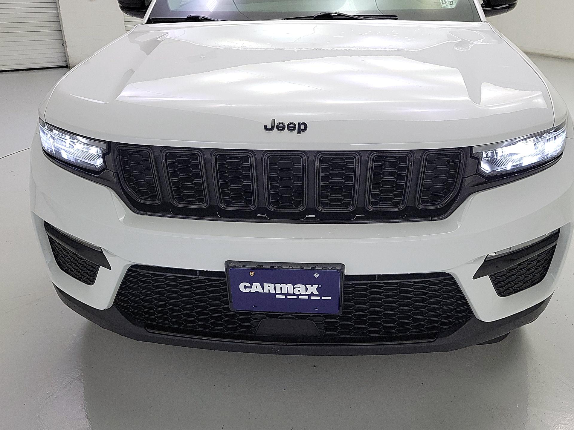 Thumbnail: 2023 Jeep Grand Cherokee - 2