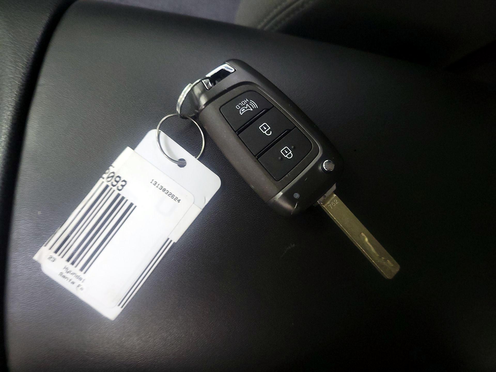 Thumbnail: 2023 Hyundai Santa Fe - 20