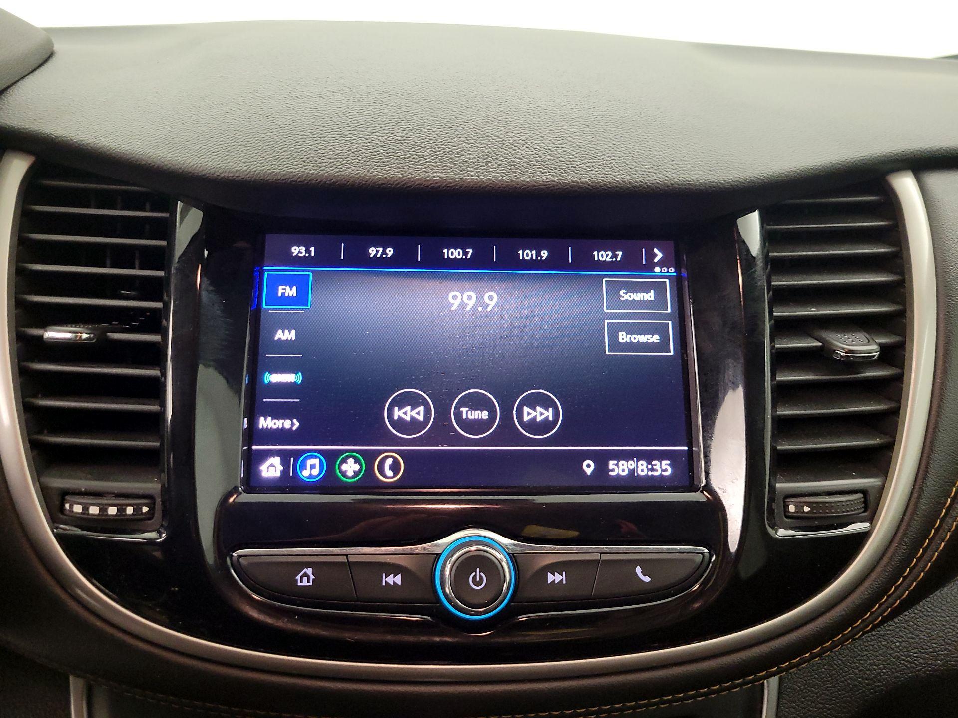 Thumbnail: 2020 Chevrolet Trax - 15