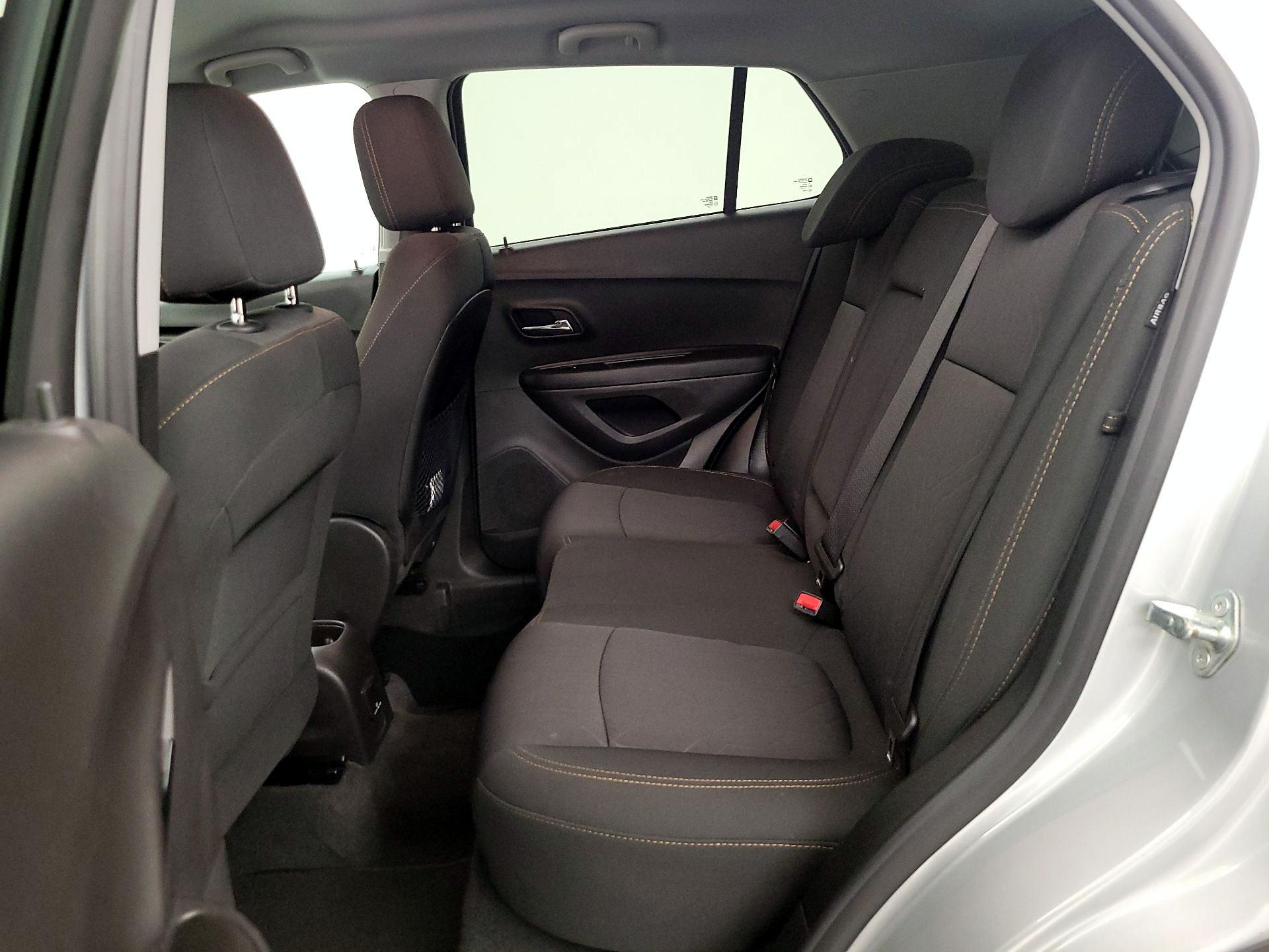 Thumbnail: 2020 Chevrolet Trax - 19