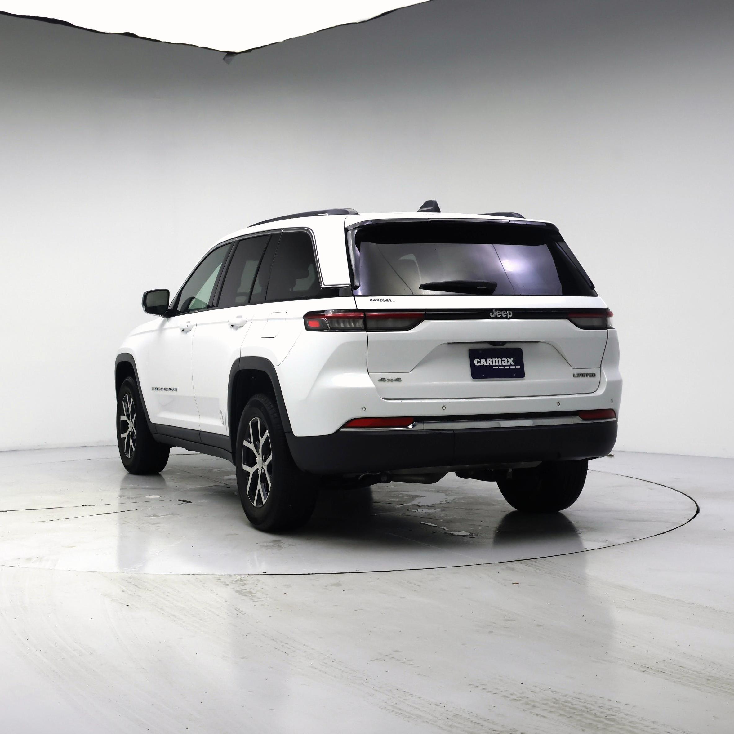 Thumbnail: 2023 Jeep Grand Cherokee - 2