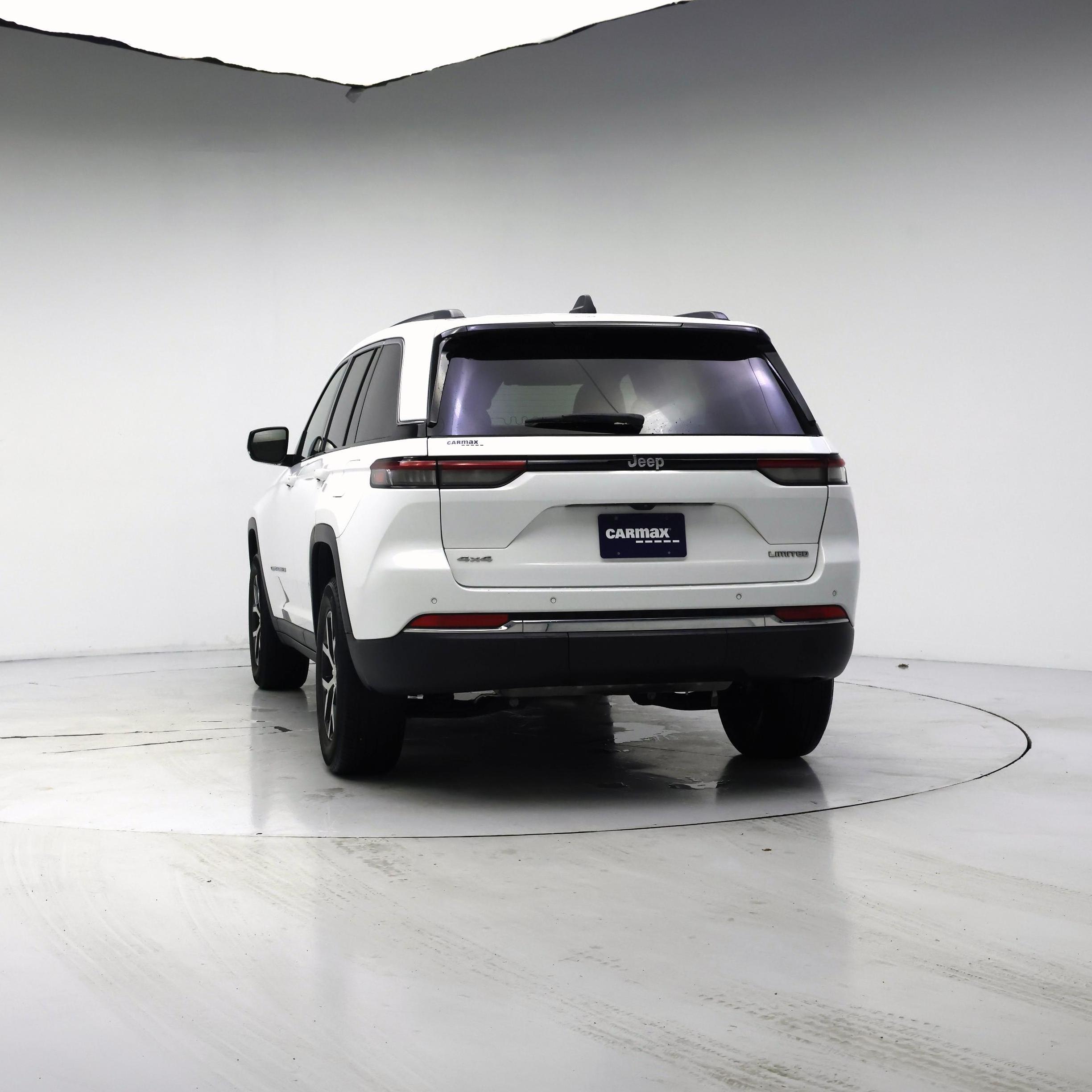 Thumbnail: 2023 Jeep Grand Cherokee - 6