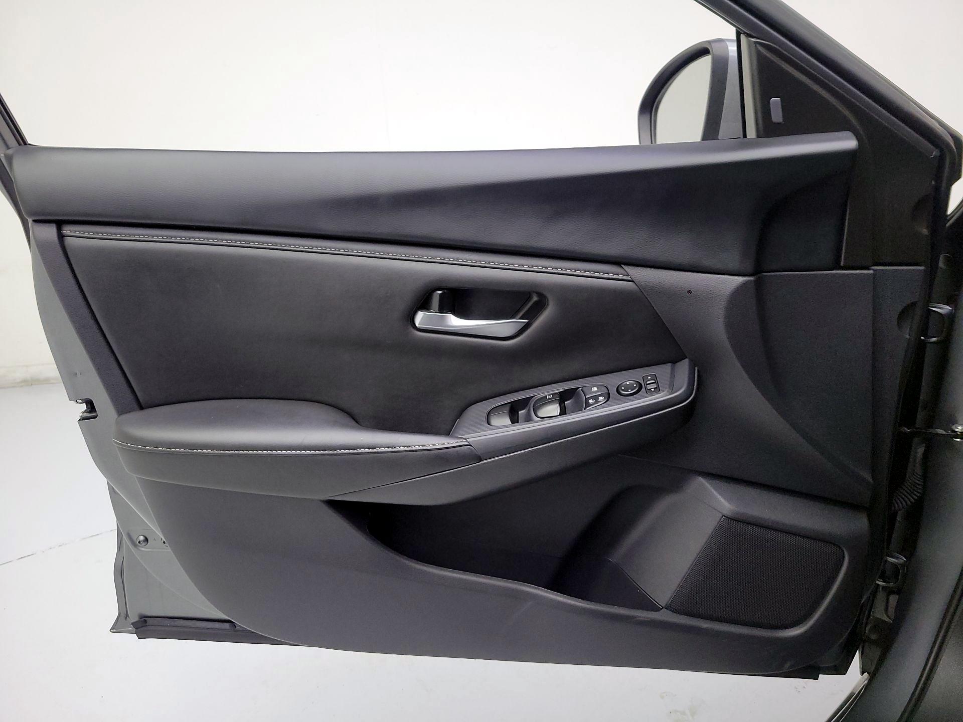 Thumbnail: 2024 Nissan Sentra - 12