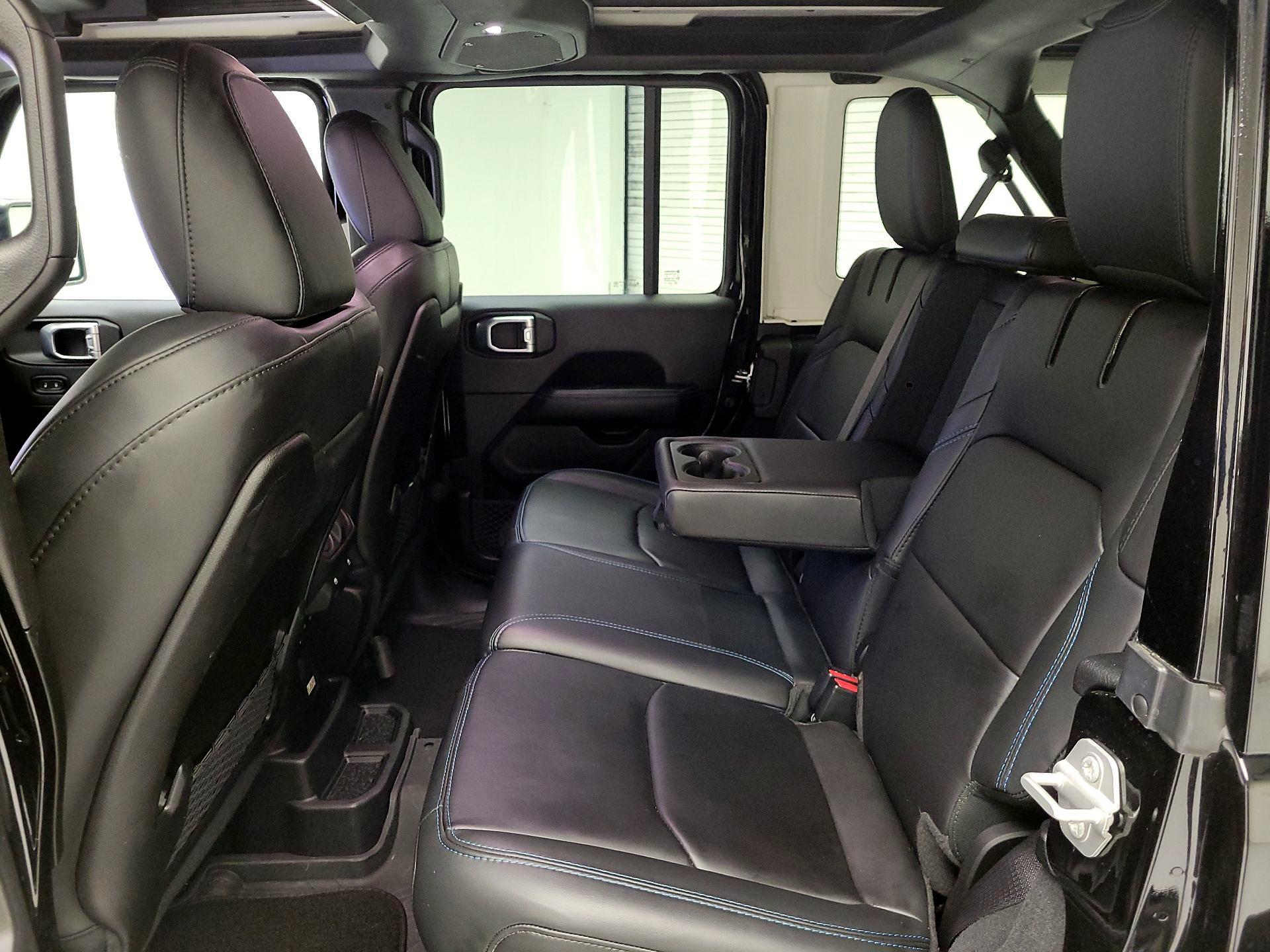 Thumbnail: 2024 Jeep Wrangler - 18