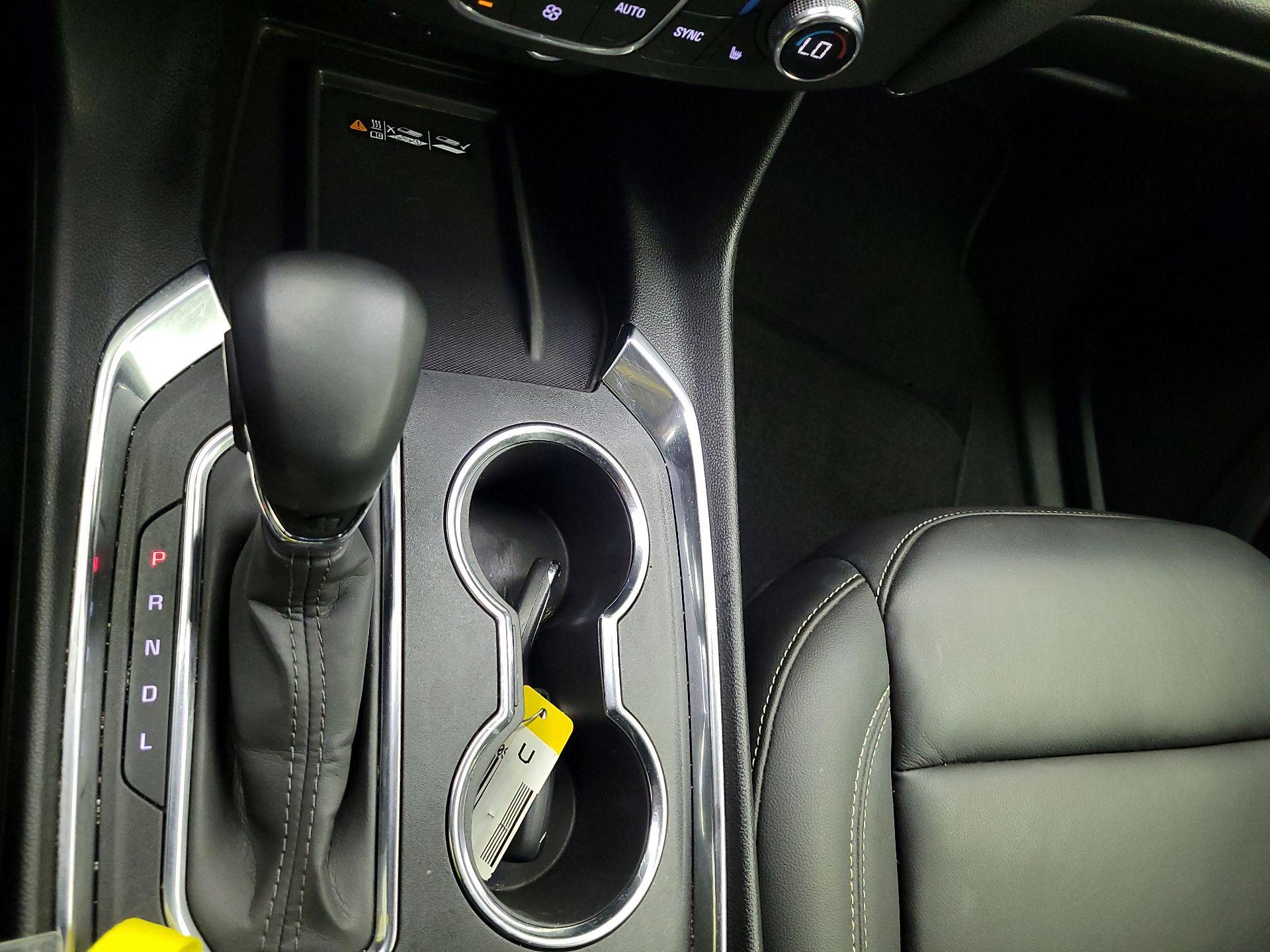 Thumbnail: 2023 Chevrolet Traverse - 15