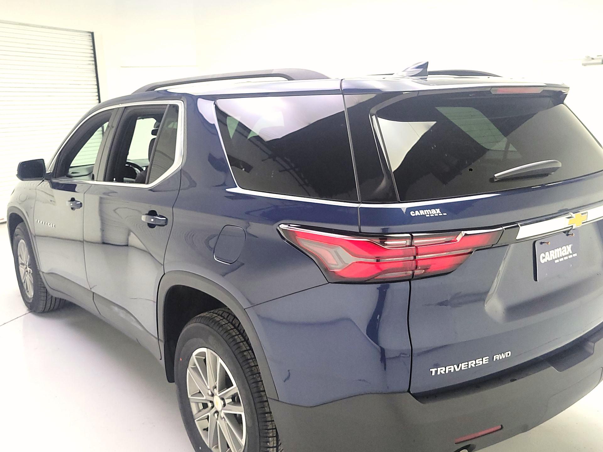 Thumbnail: 2023 Chevrolet Traverse - 7