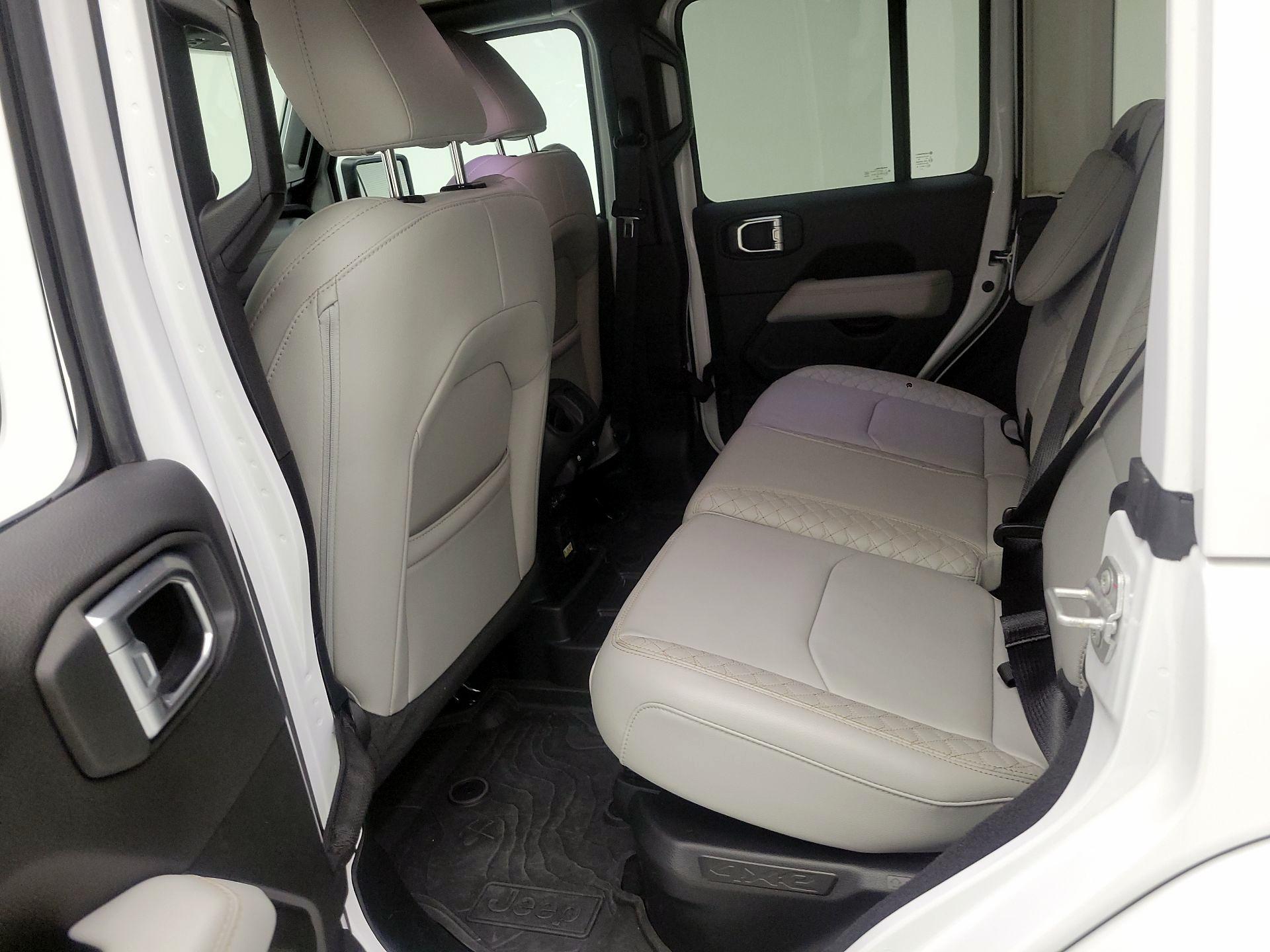 Thumbnail: 2023 Jeep Wrangler - 17