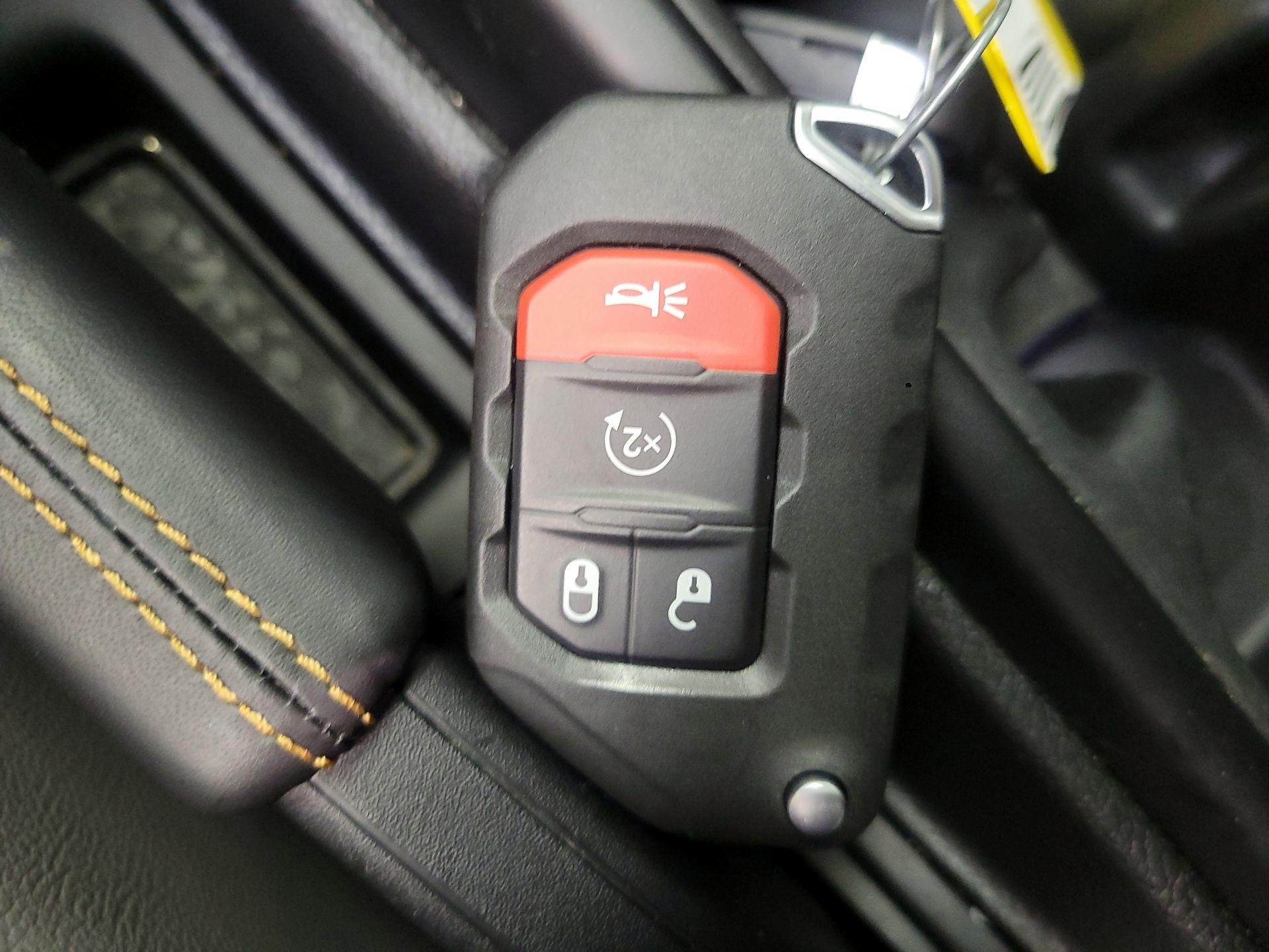 Thumbnail: 2023 Jeep Wrangler - 20