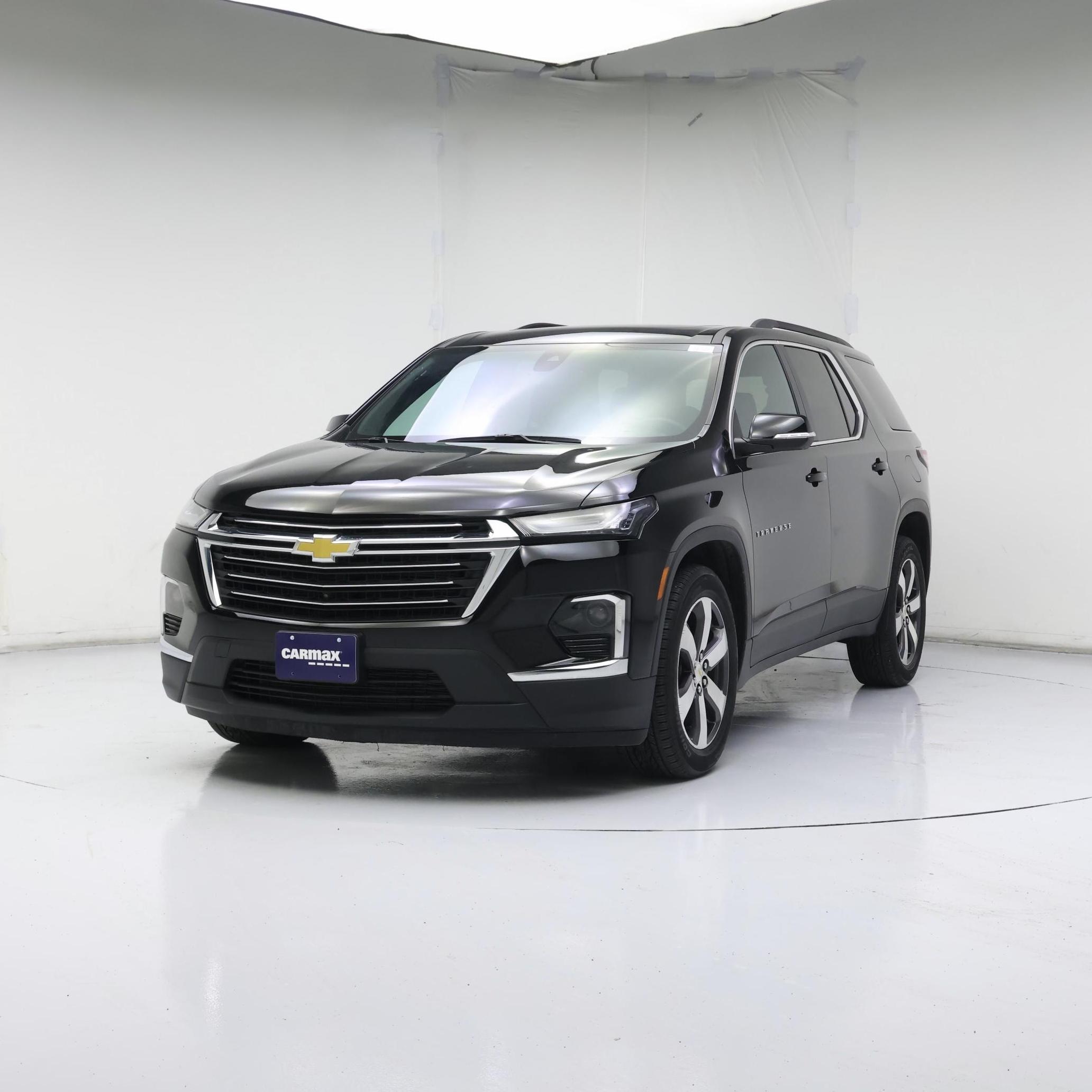 Thumbnail: 2023 Chevrolet Traverse - 4