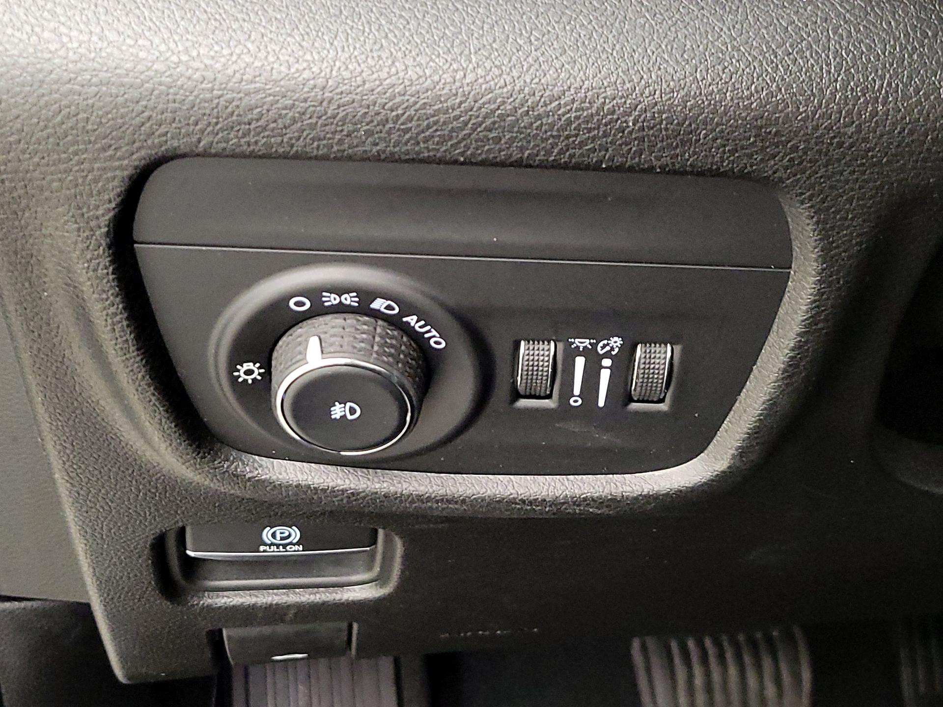 Thumbnail: 2023 Jeep Grand Cherokee - 13