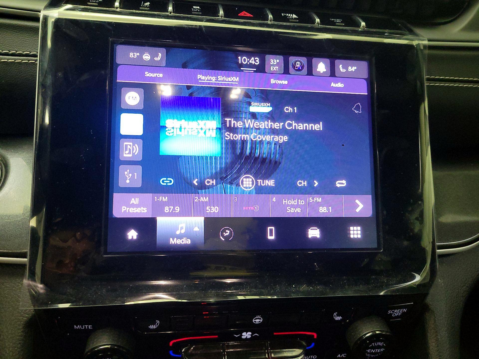 Thumbnail: 2023 Jeep Grand Cherokee - 13