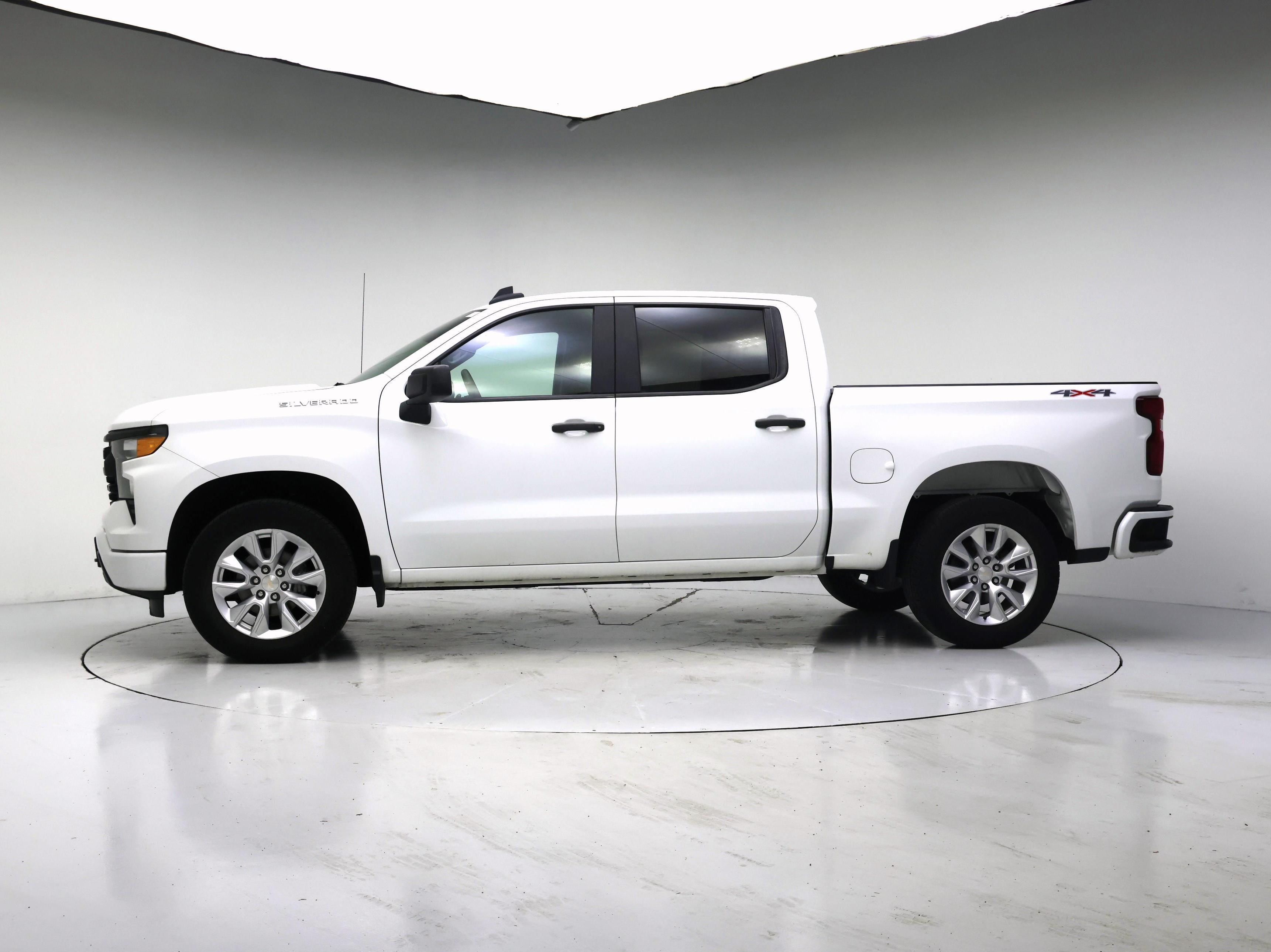 Thumbnail: 2022 Chevrolet Silverado 1500 - 3