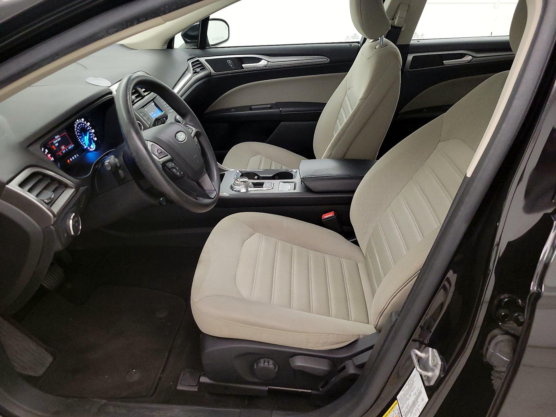 Thumbnail: 2019 Ford Fusion - 11