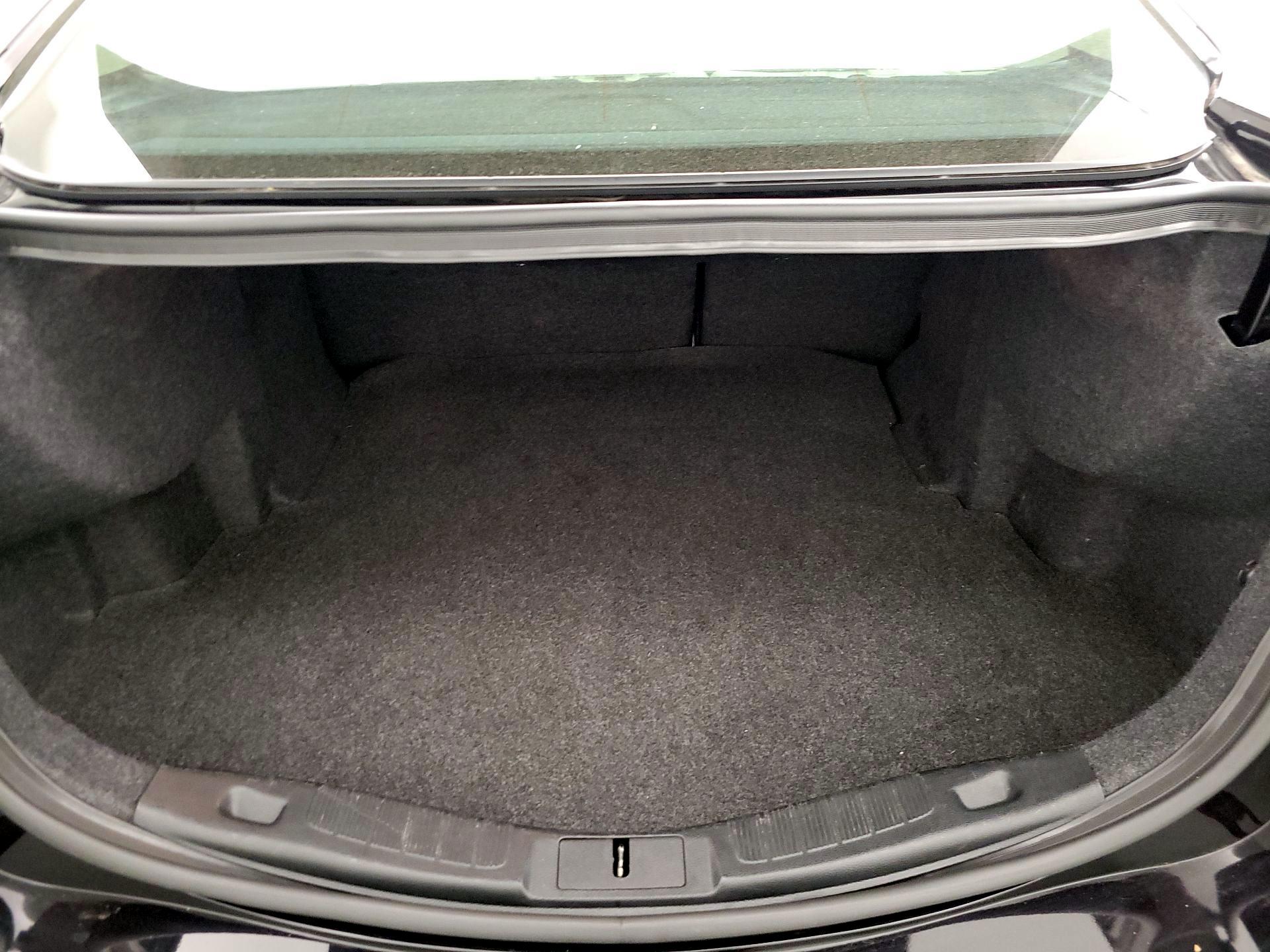 Thumbnail: 2019 Ford Fusion - 19