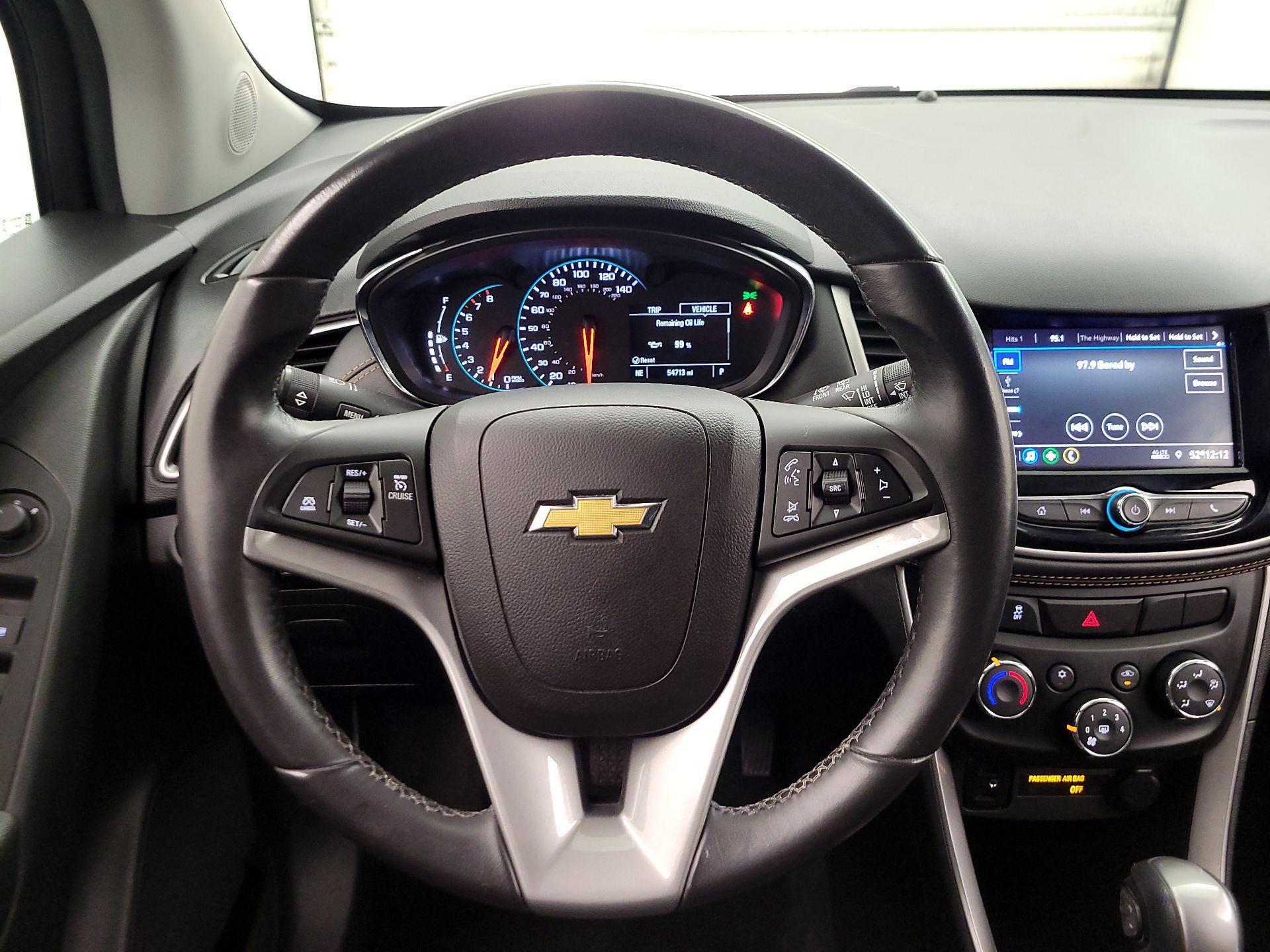 Thumbnail: 2022 Chevrolet Trax - 10