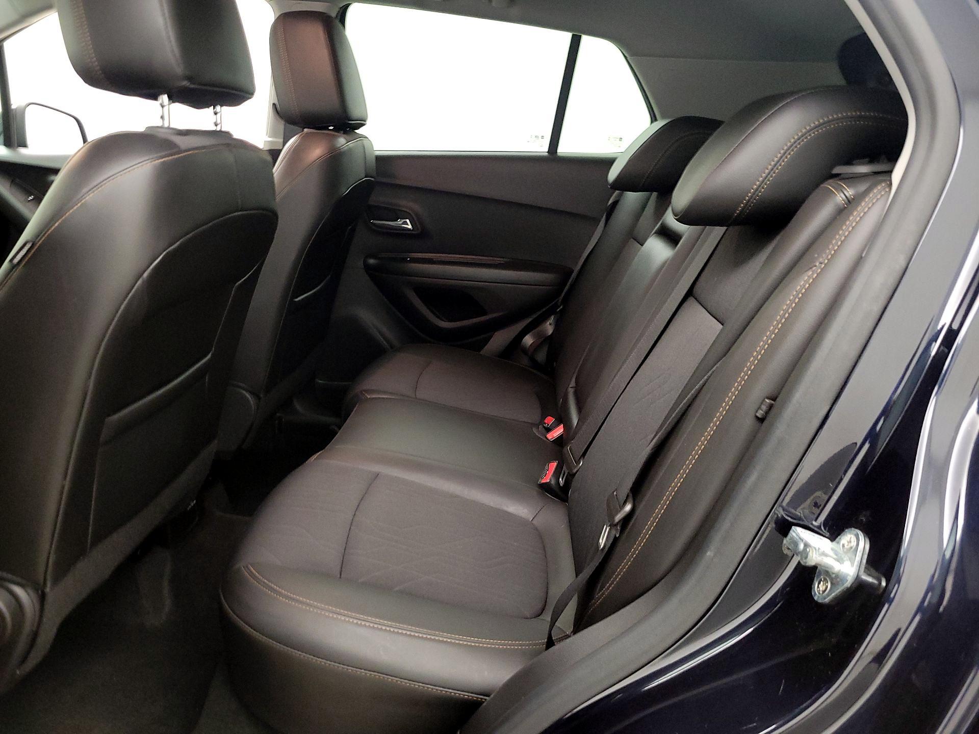 Thumbnail: 2022 Chevrolet Trax - 19