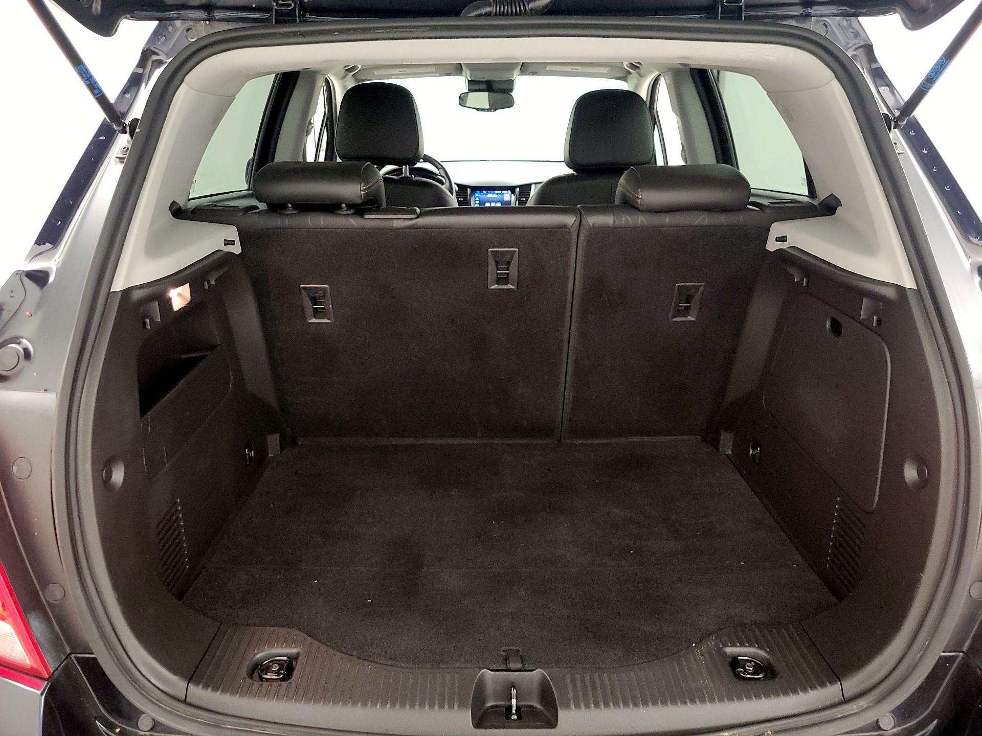 Thumbnail: 2022 Chevrolet Trax - 20