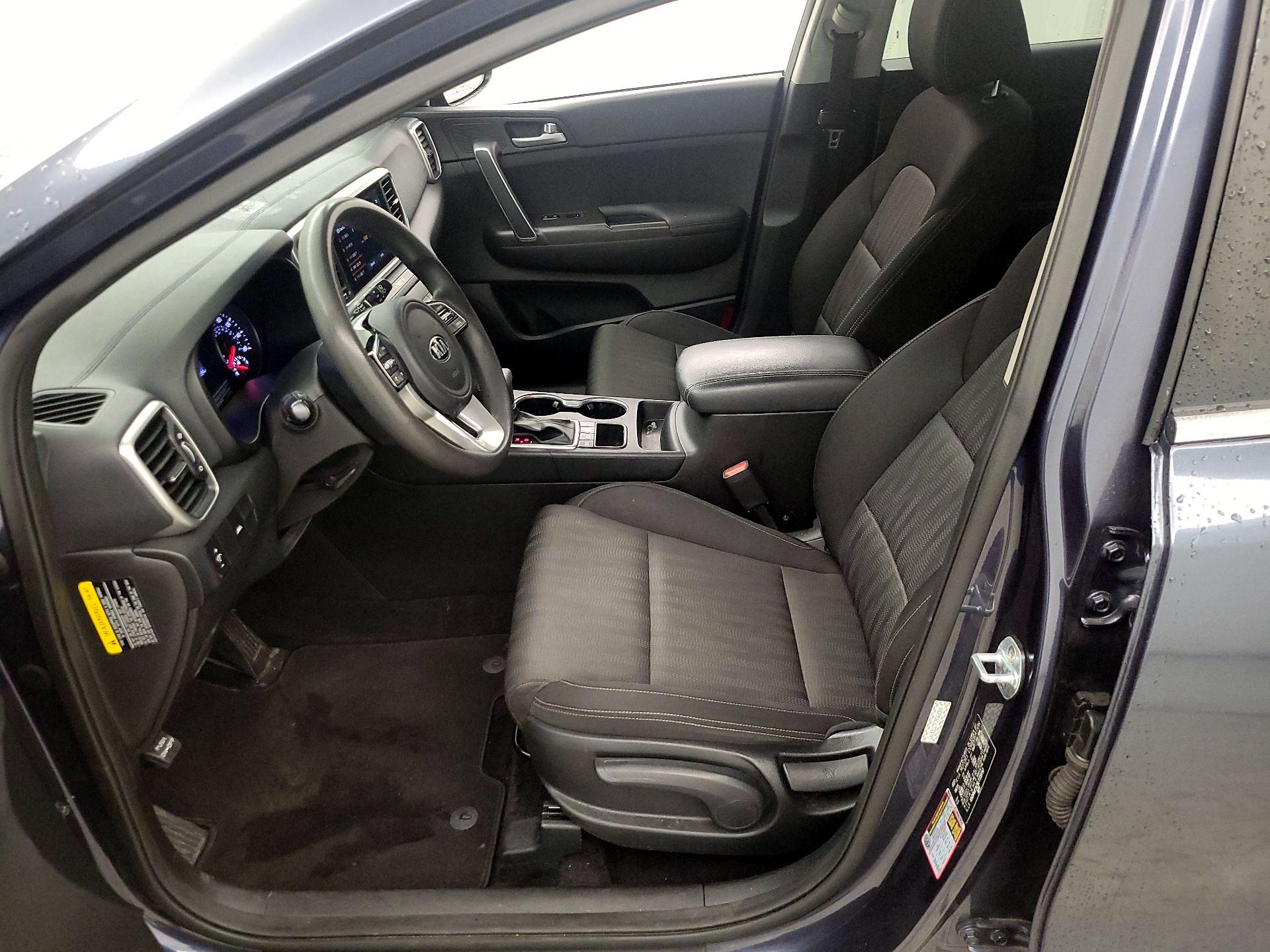 Thumbnail: 2020 Kia Sportage - 9
