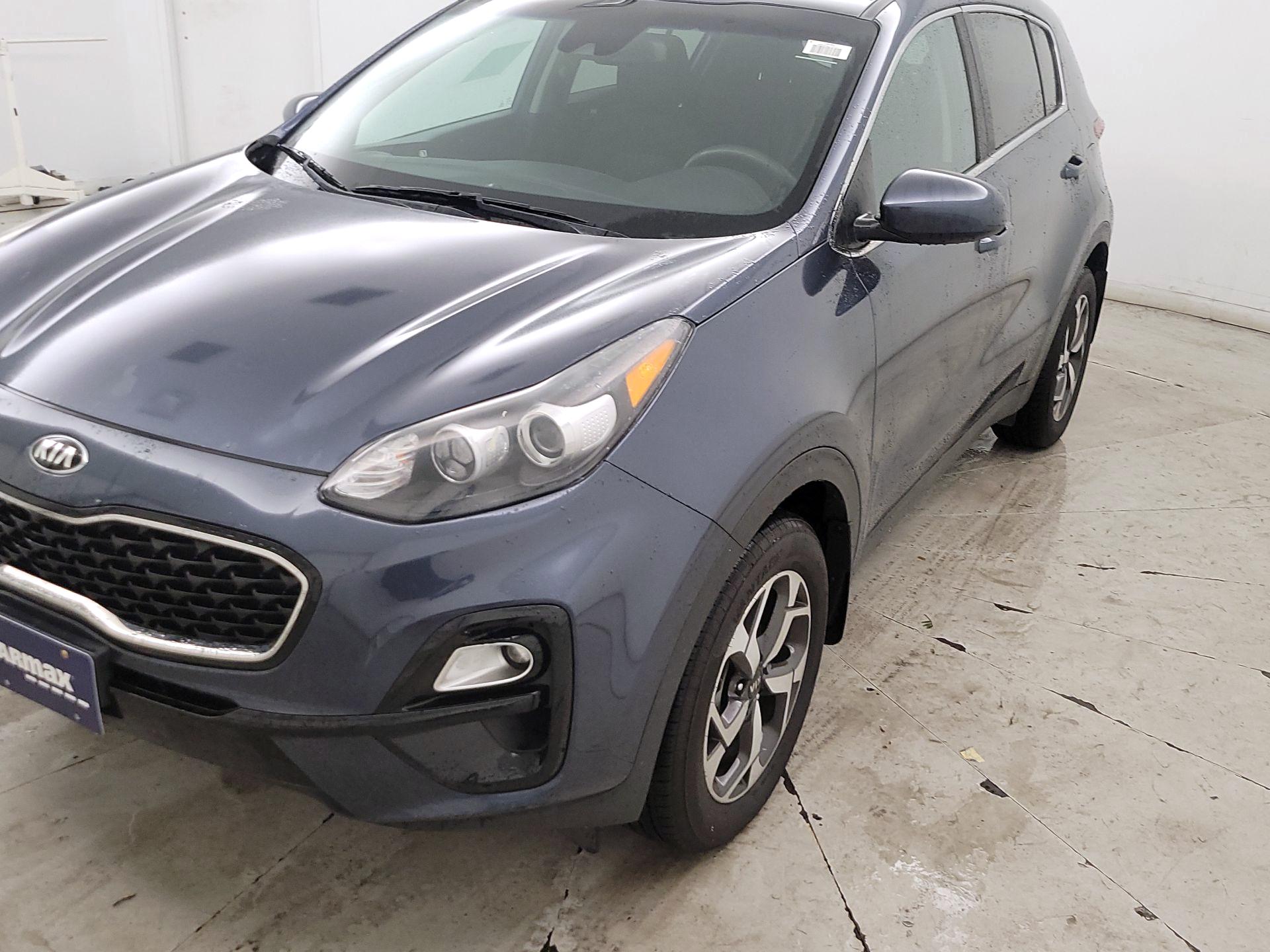 Thumbnail: 2020 Kia Sportage - 3