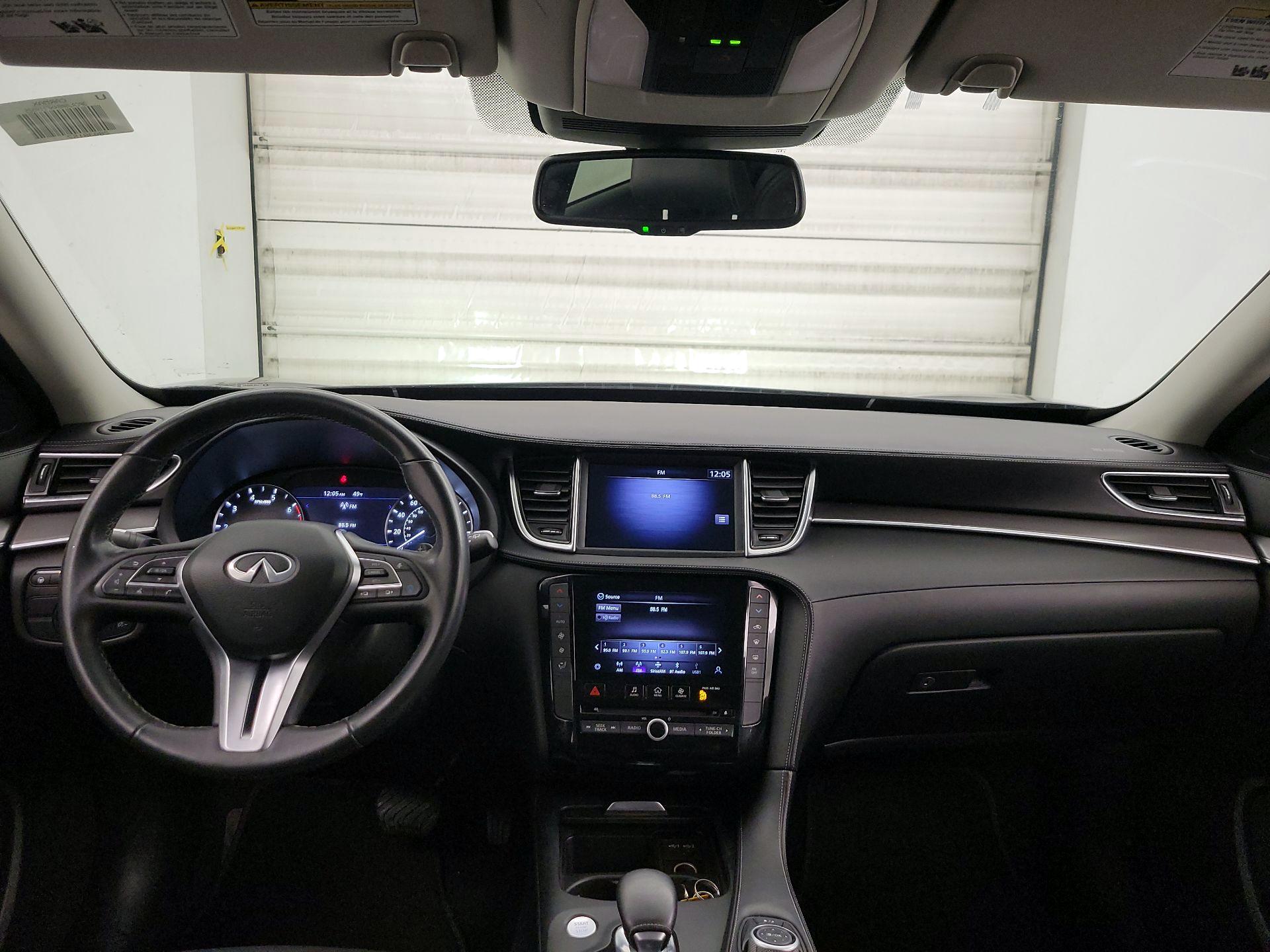 Thumbnail: 2022 INFINITI QX50 - 9