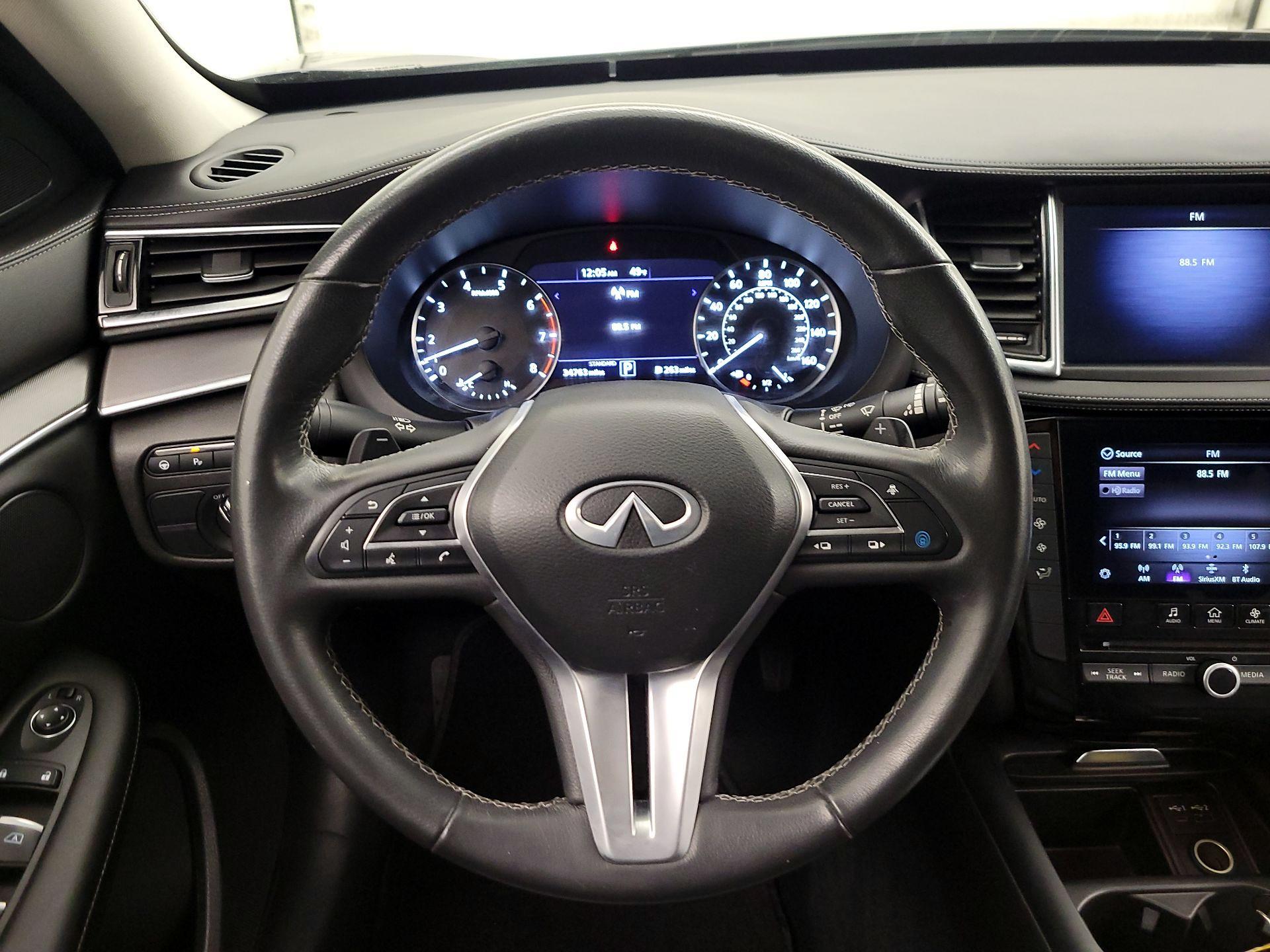 Thumbnail: 2022 INFINITI QX50 - 10