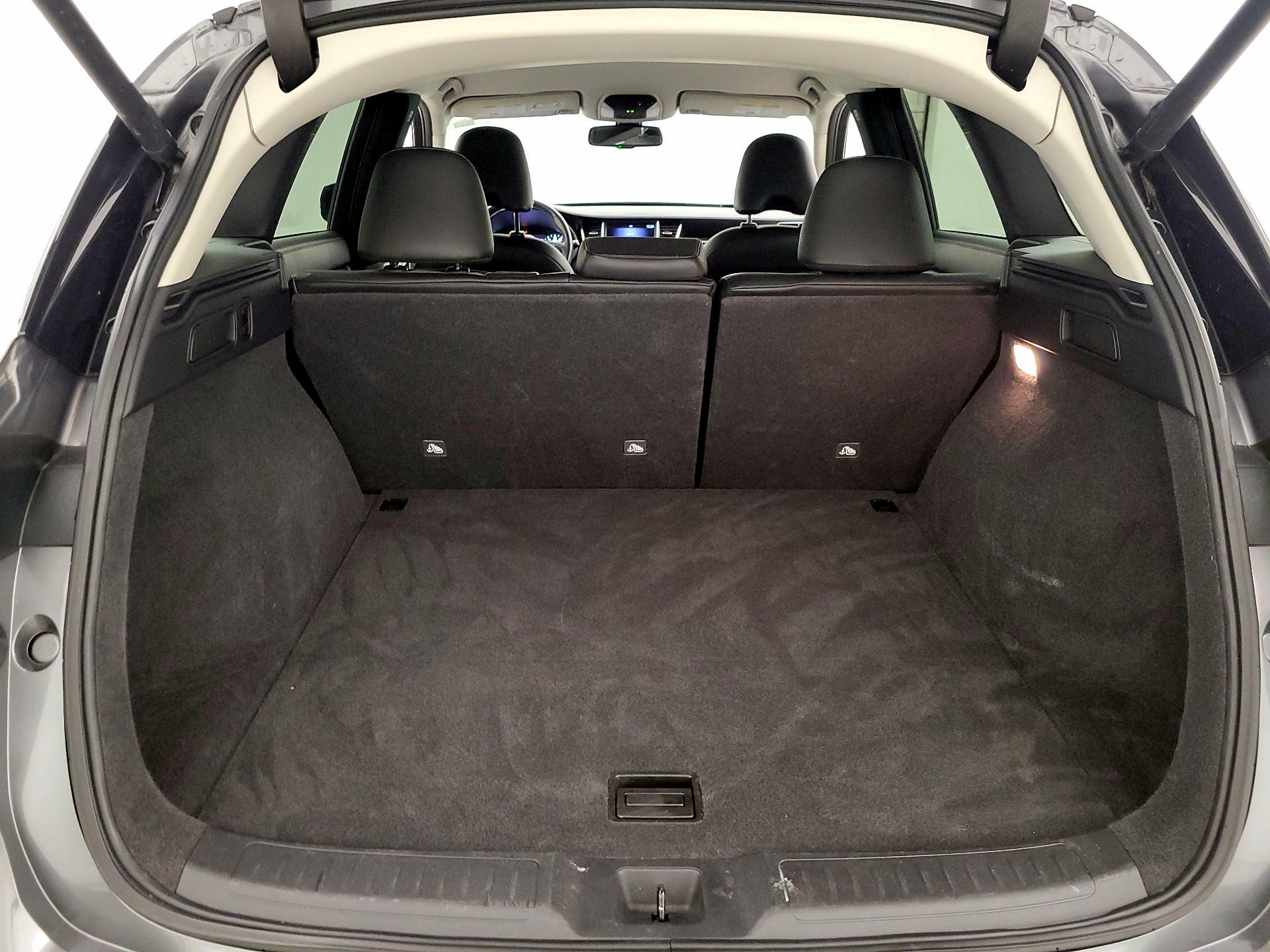 Thumbnail: 2022 INFINITI QX50 - 20