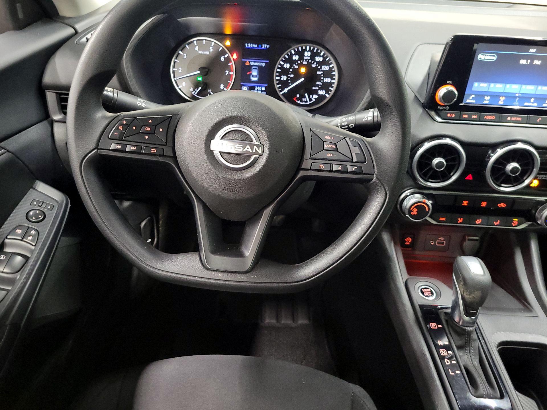 Thumbnail: 2024 Nissan Sentra - 10