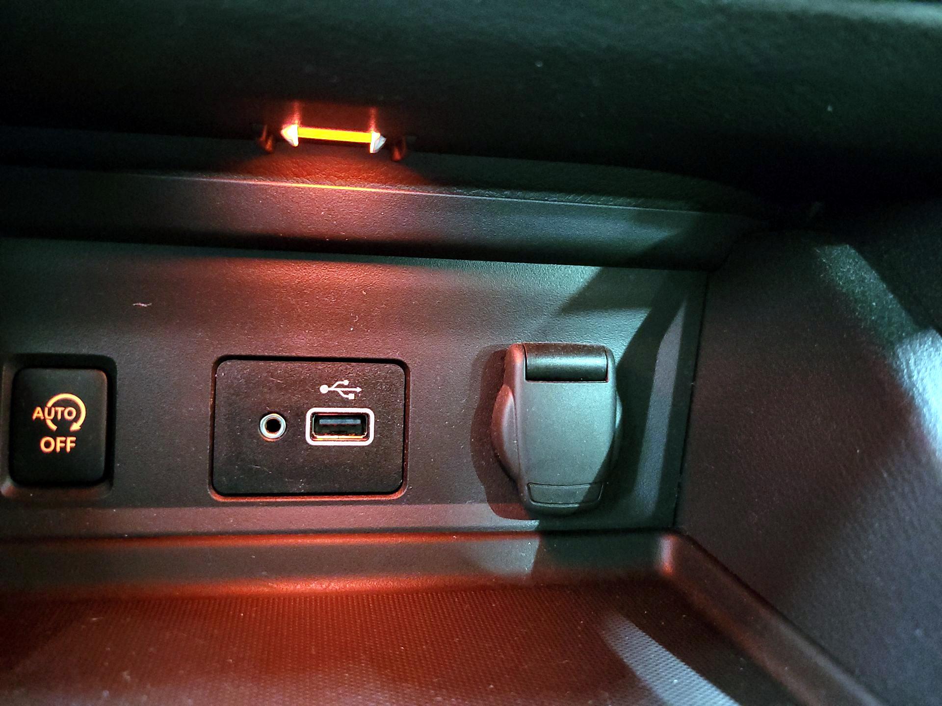 Thumbnail: 2024 Nissan Sentra - 18