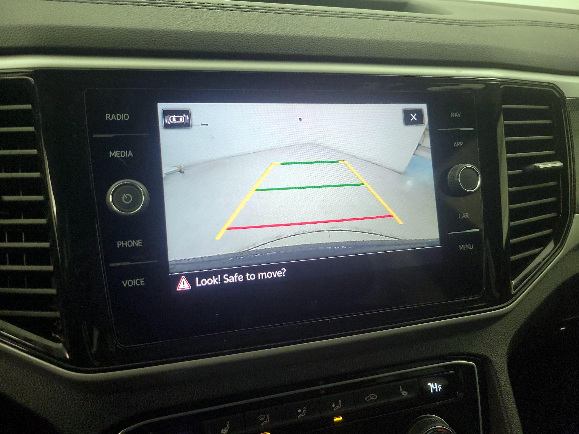 Thumbnail: 2021 Volkswagen Atlas - 15