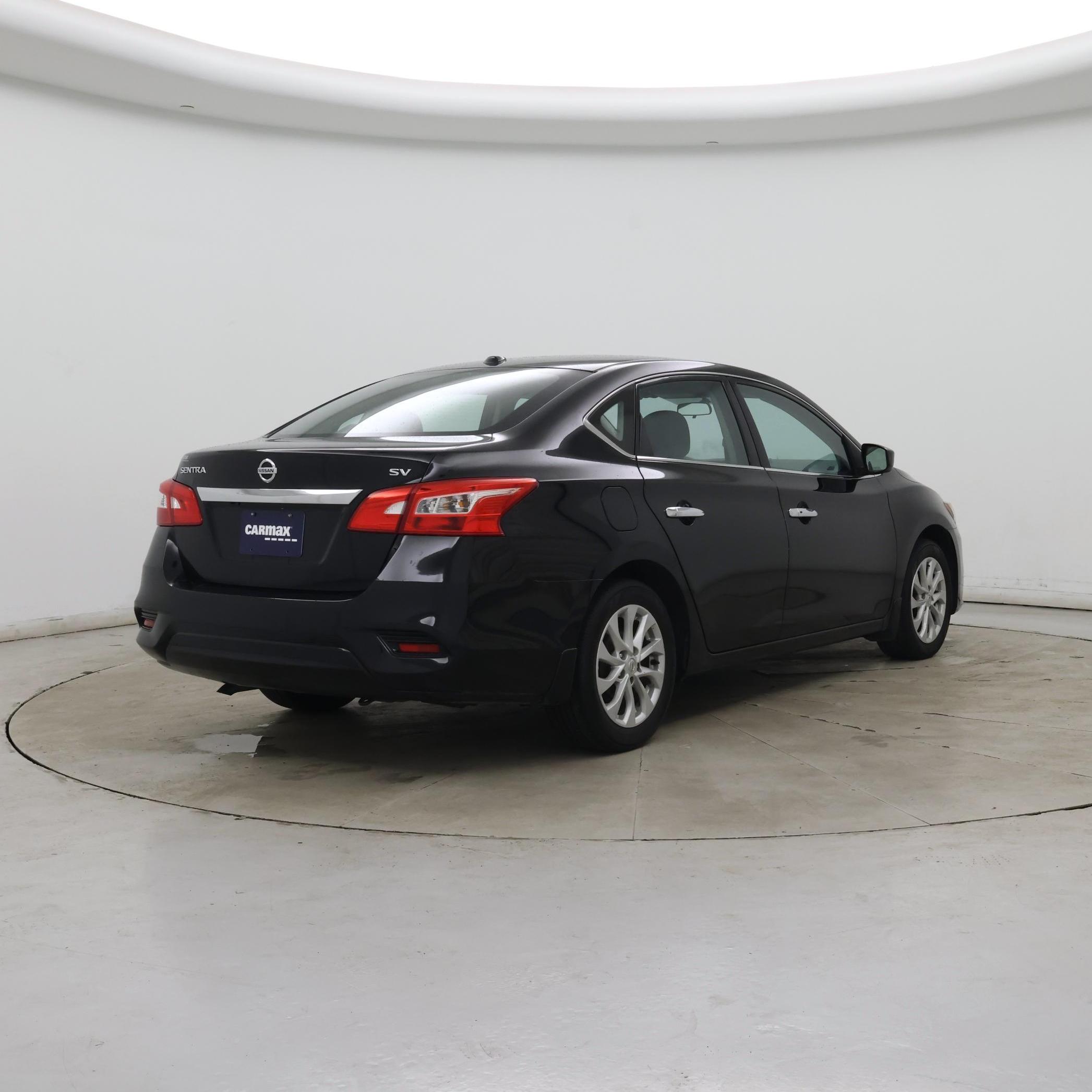 Thumbnail: 2018 Nissan Sentra - 8
