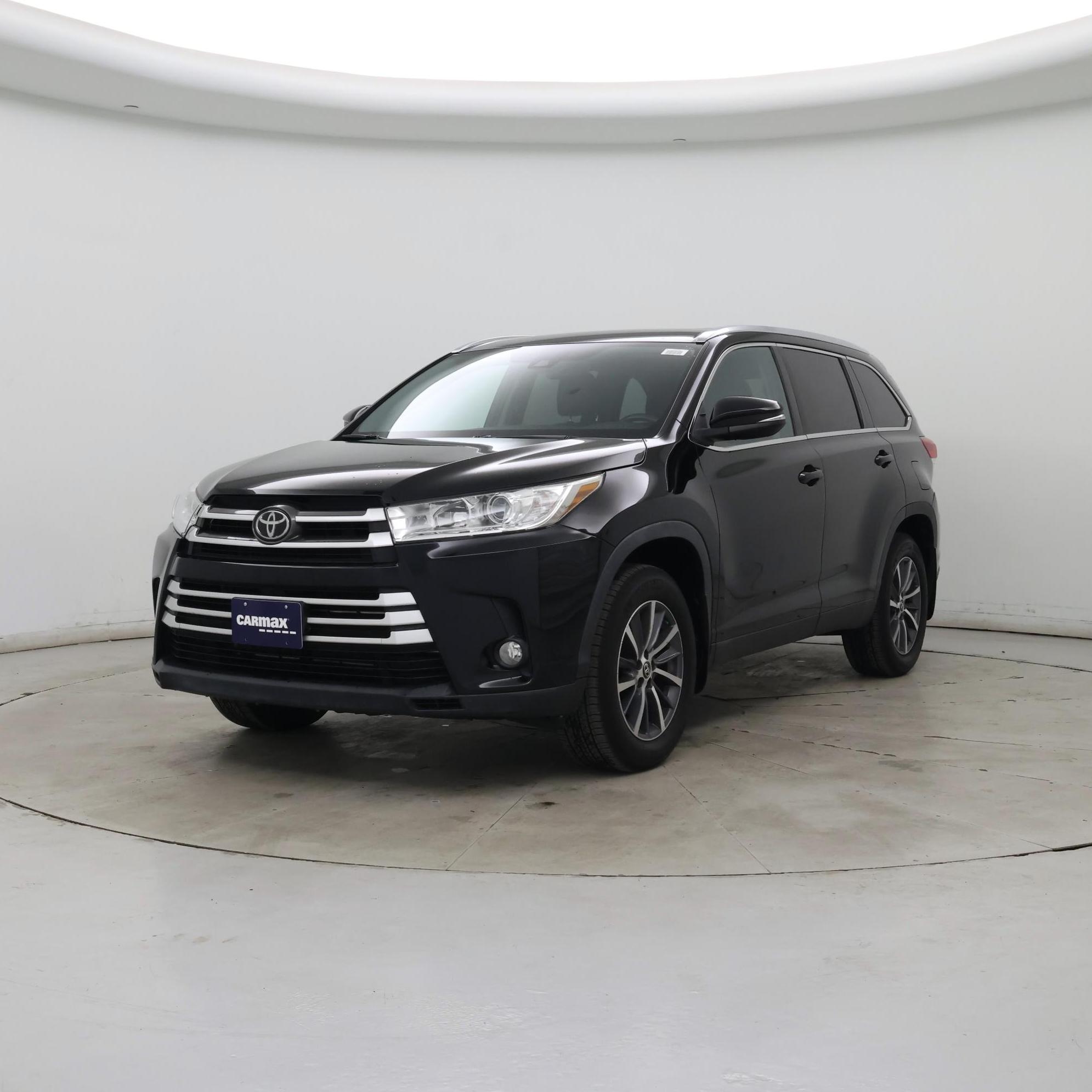 Thumbnail: 2019 Toyota Highlander - 4